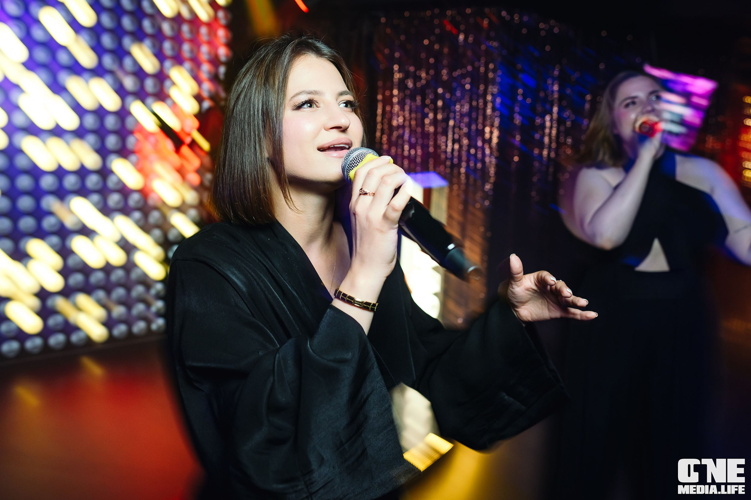 Фоторепортаж из караоке-клуба Эйфория. One Media Life: фоторепортажи, фотоотчеты с мероприятий и заведений