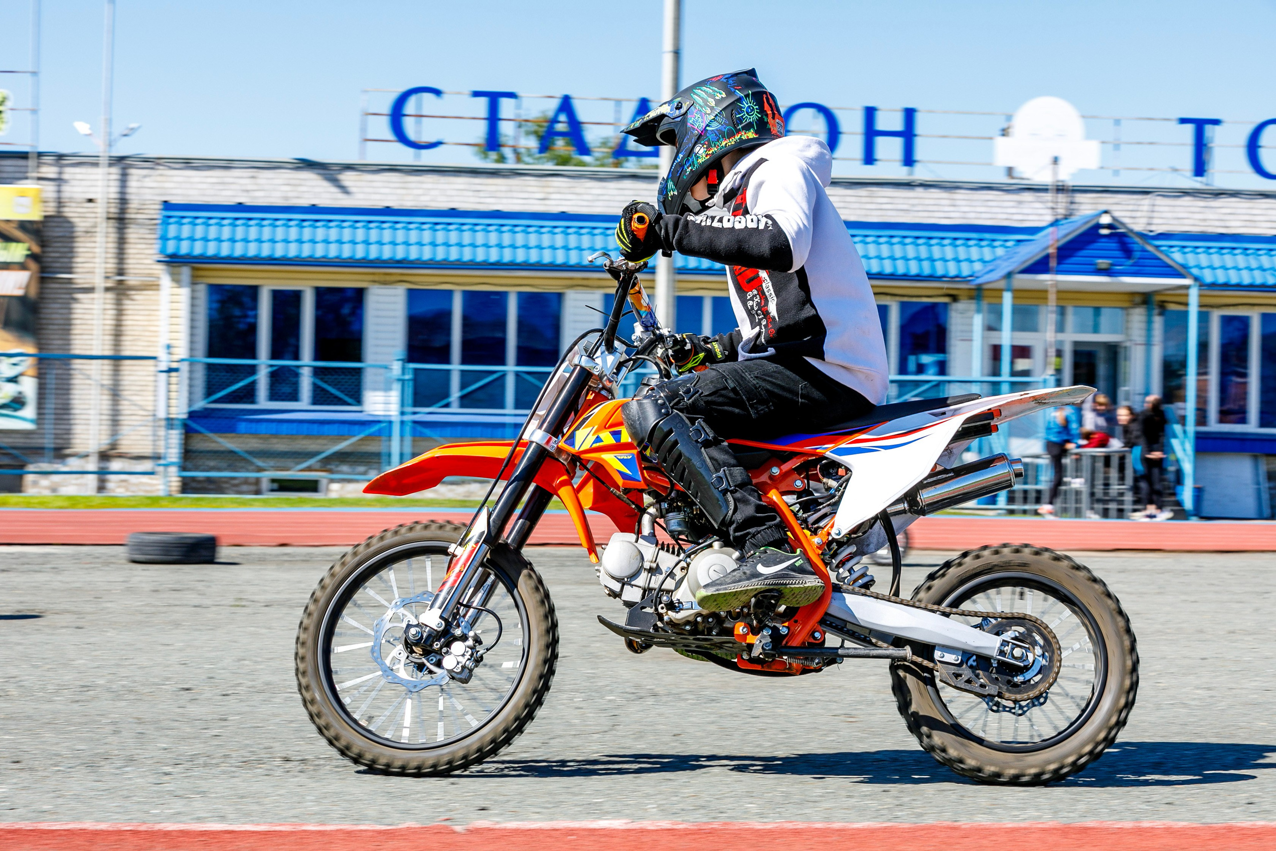 Тренер Валерий Перцев. Фотограф Андрей Гузеев