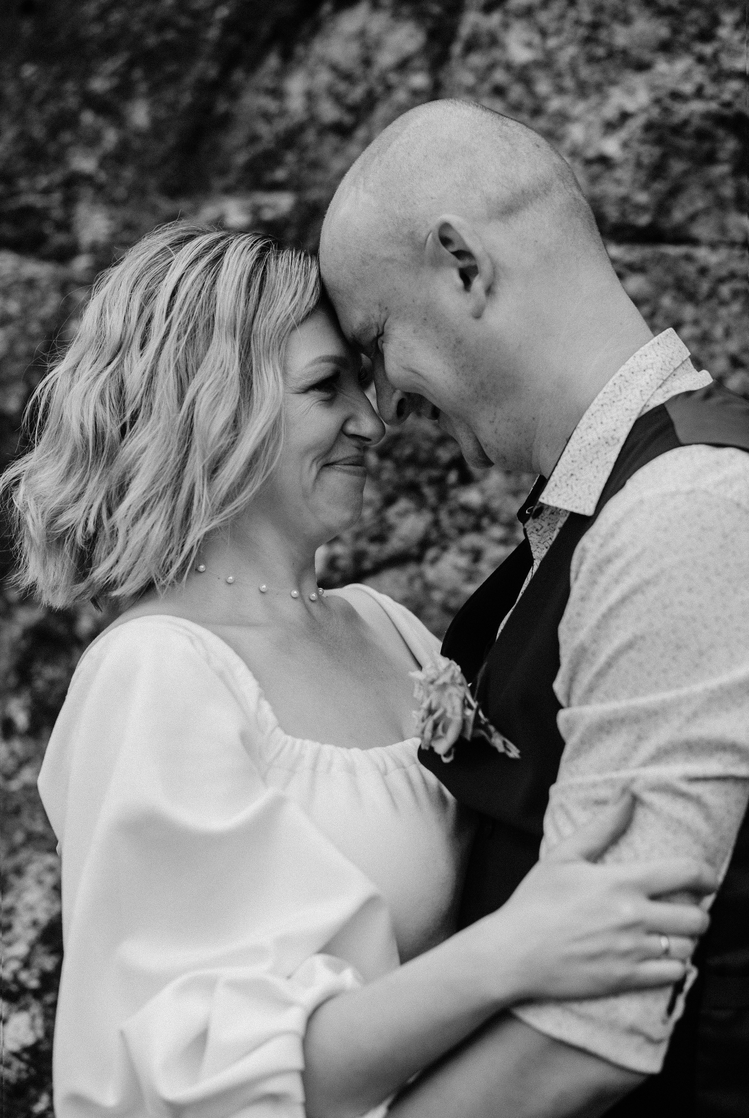 ЕЛЕНА и РОМАН | B&W | Выборг. Фотограф в Выборге | Юлия Басырова