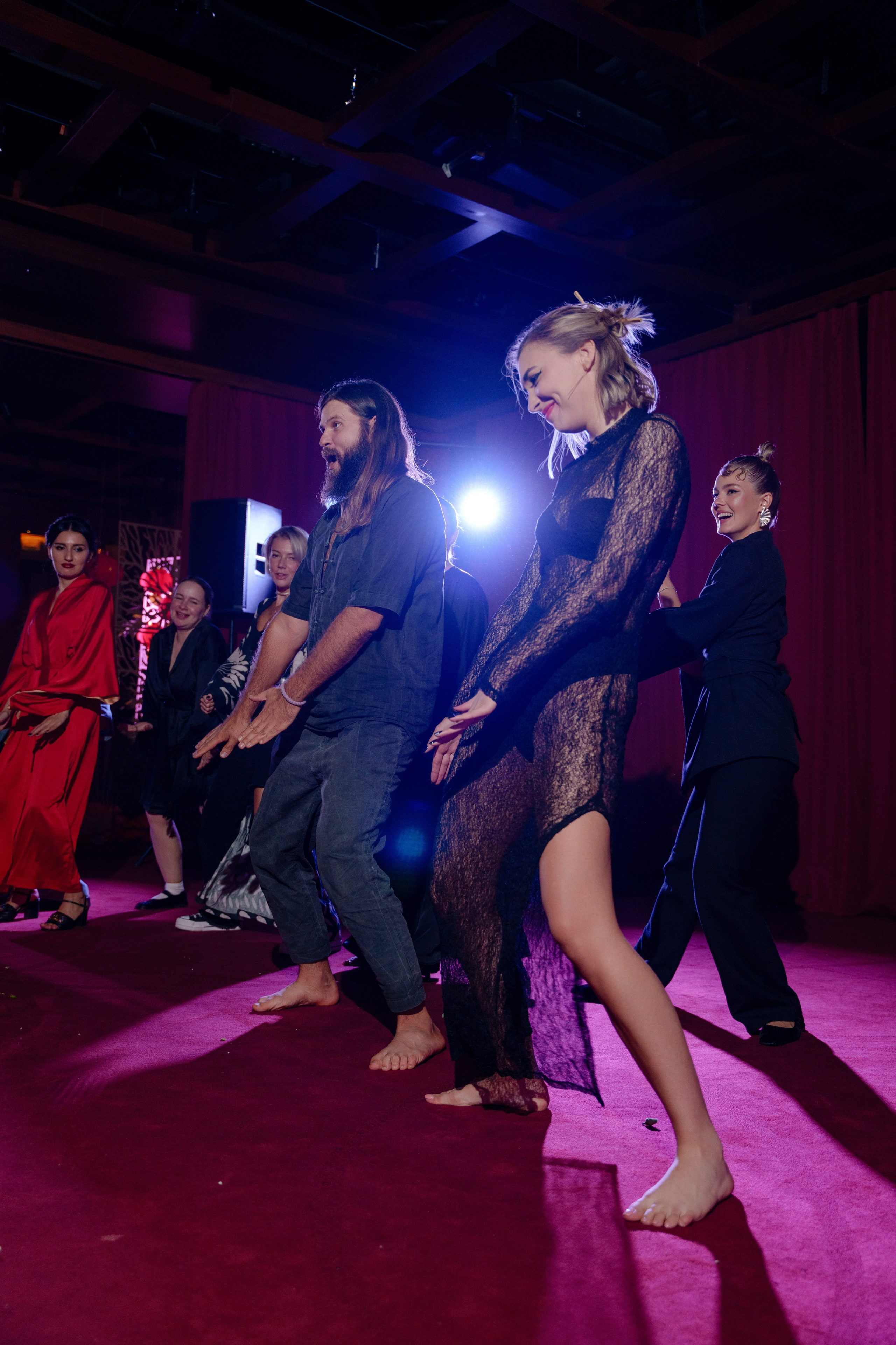 Репортажный фотограф на день рождения в ресторане KAI. Репортажный фотограф Москва Сергей Дружинин