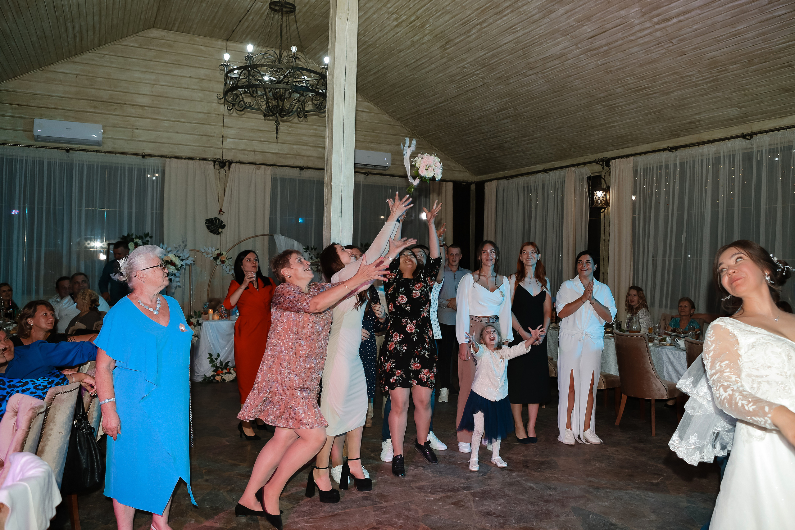 Дарья и Даниил. Свадебный фотограф Евгения Фролова г. Каменск-Шахтинский, Донецк, Ростов