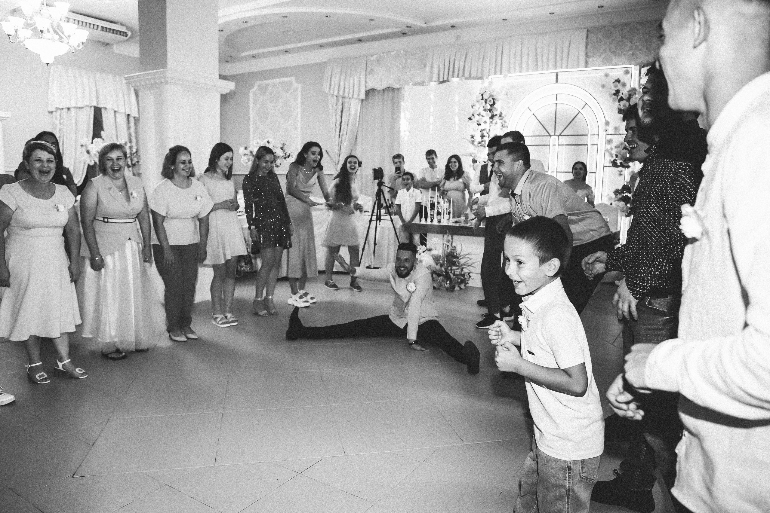 Владимир и Виолетта. Свадебный фотограф Евгения Фролова г. Каменск-Шахтинский, Донецк, Ростов