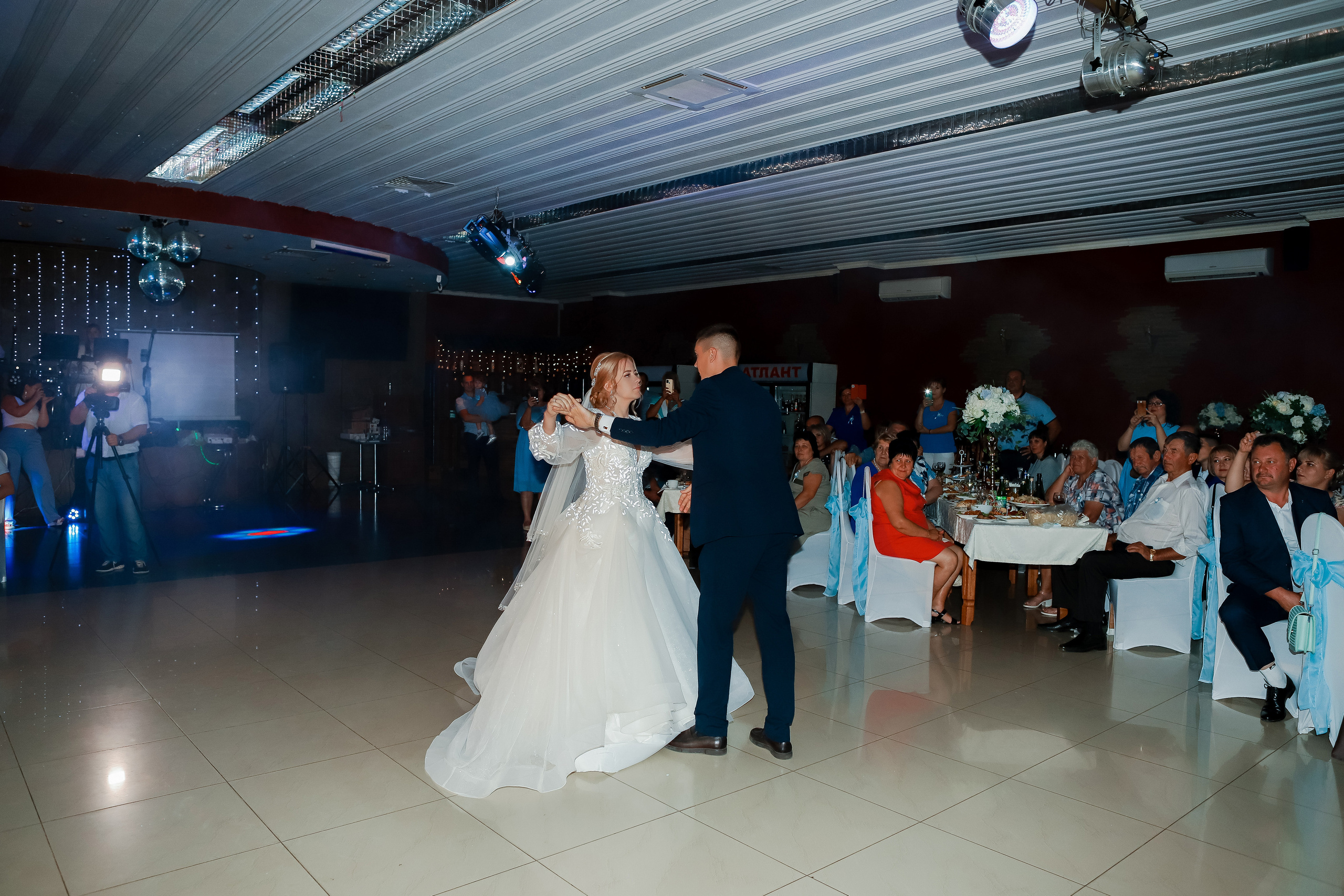 Диана и Денис. Свадебный фотограф Евгения Фролова г. Каменск-Шахтинский, Донецк, Ростов