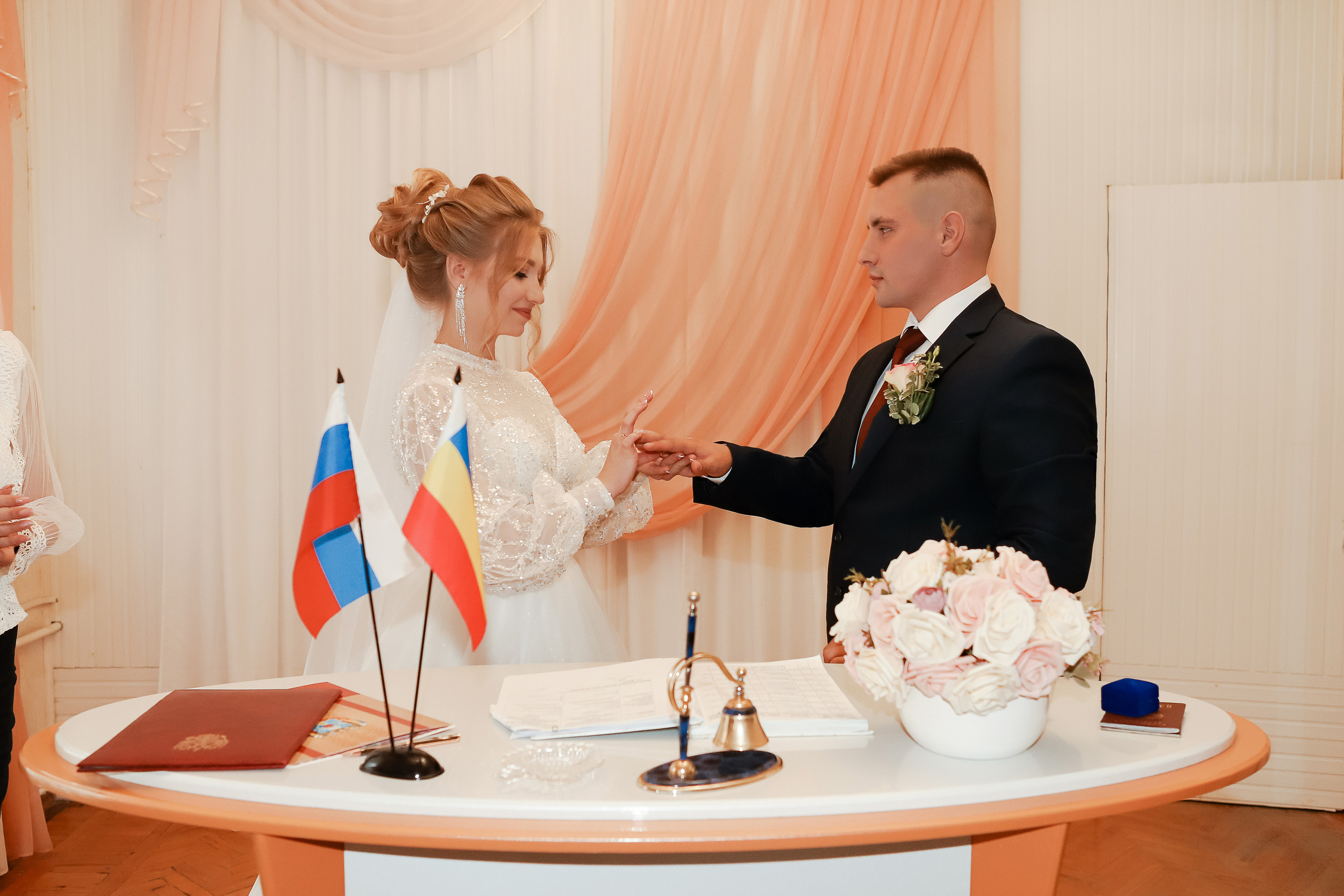 Екатерина и Денис. Свадебный фотограф Евгения Фролова г. Каменск-Шахтинский, Донецк, Ростов