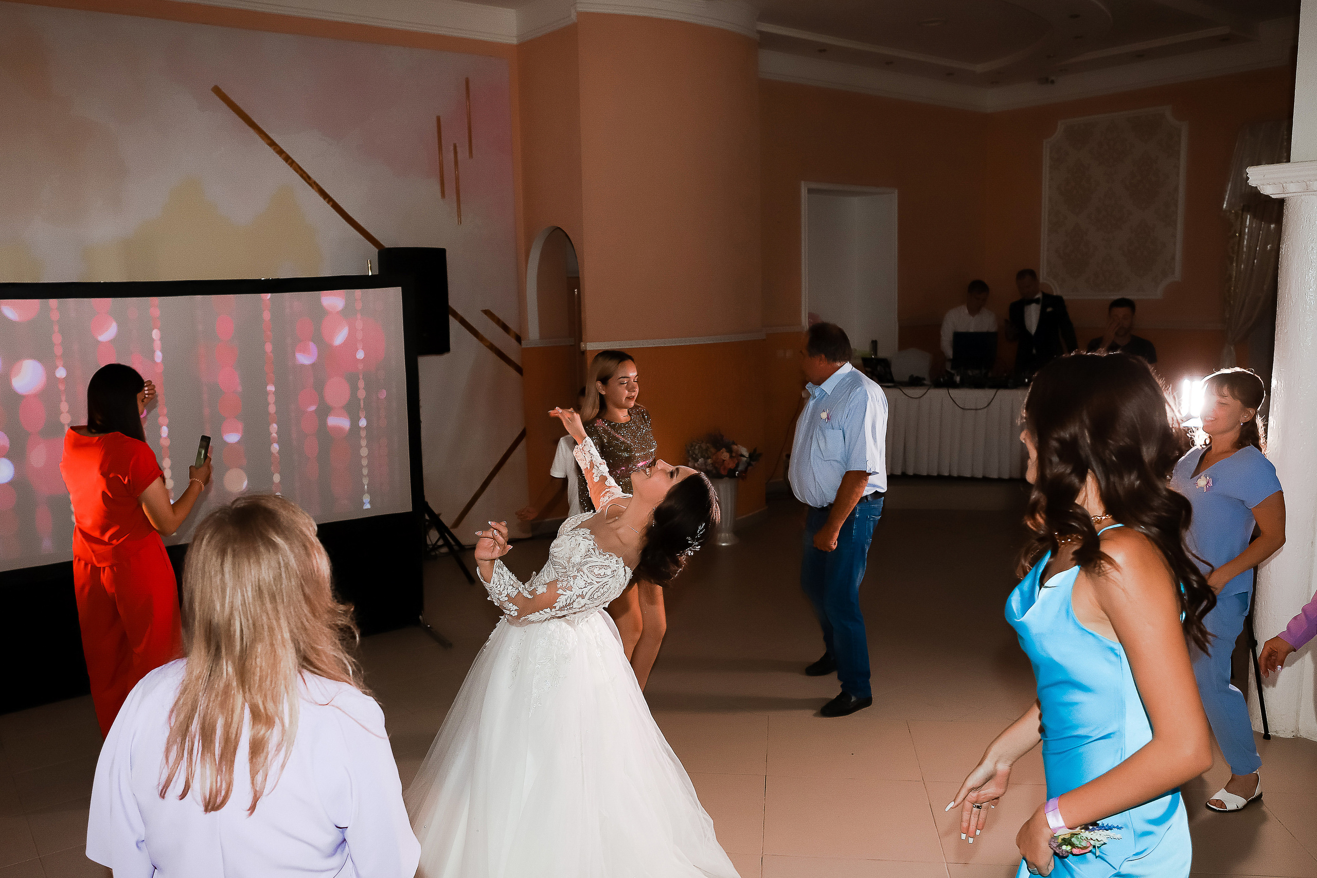 Владимир и Виолетта. Свадебный фотограф Евгения Фролова г. Каменск-Шахтинский, Донецк, Ростов