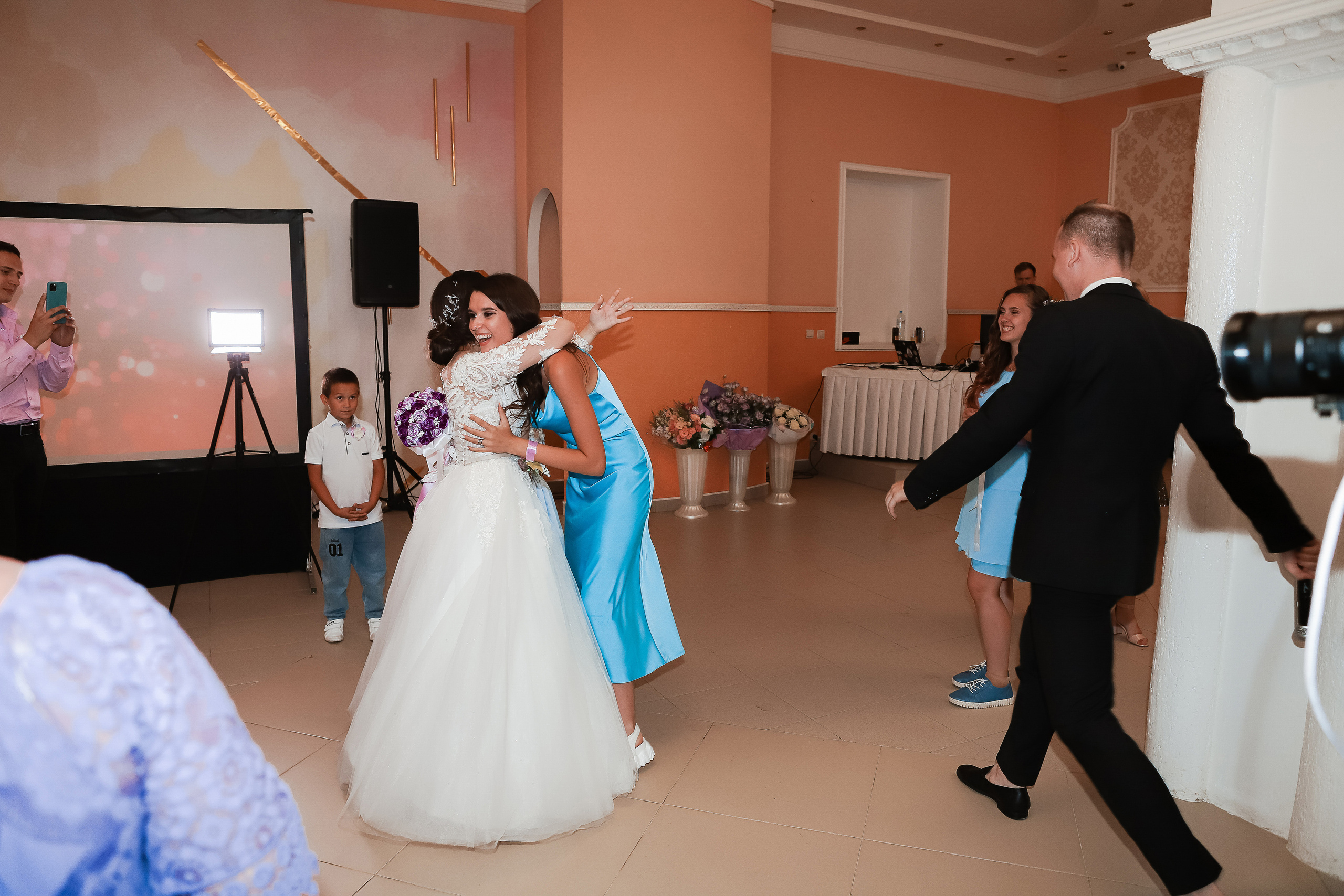 Владимир и Виолетта. Свадебный фотограф Евгения Фролова г. Каменск-Шахтинский, Донецк, Ростов