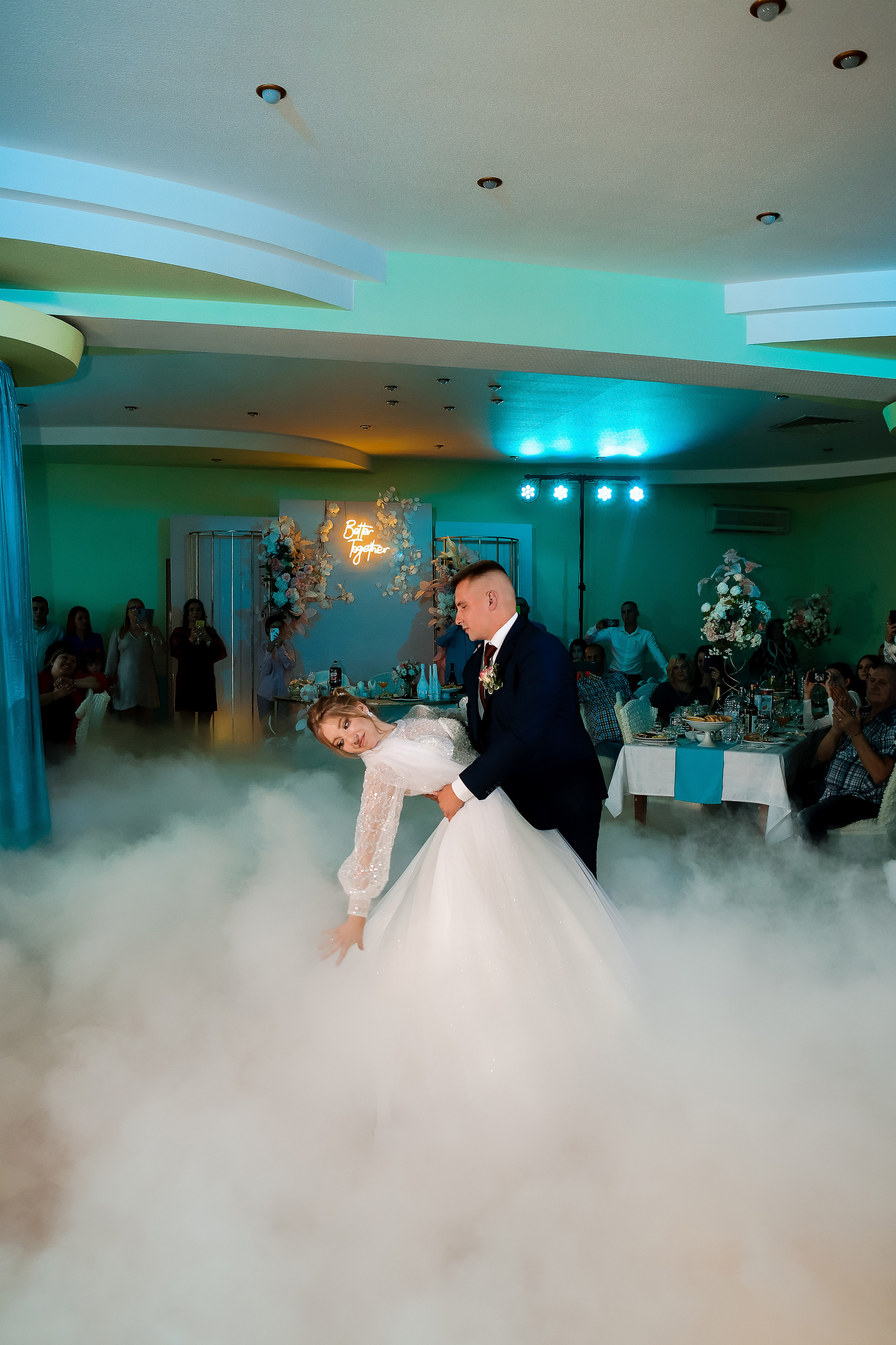 Екатерина и Денис. Свадебный фотограф Евгения Фролова г. Каменск-Шахтинский, Донецк, Ростов