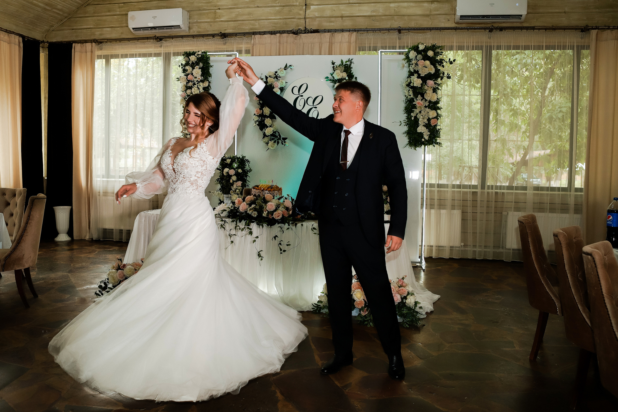 Евгения и Евгений. Свадебный фотограф Евгения Фролова г. Каменск-Шахтинский, Донецк, Ростов