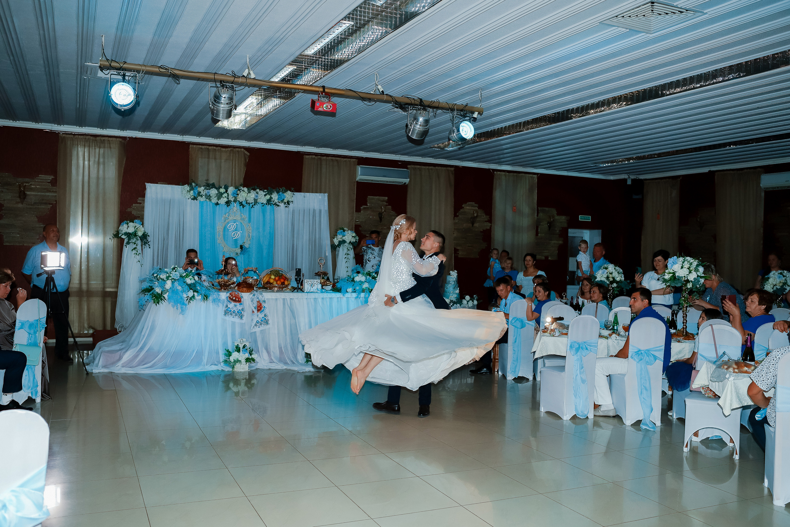 Диана и Денис. Свадебный фотограф Евгения Фролова г. Каменск-Шахтинский, Донецк, Ростов