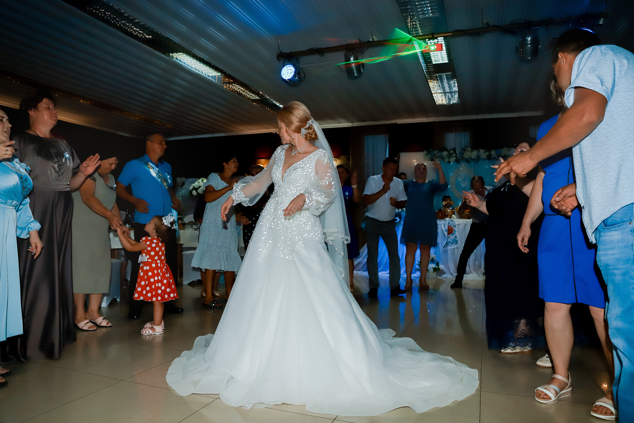 Диана и Денис. Свадебный фотограф Евгения Фролова г. Каменск-Шахтинский, Донецк, Ростов