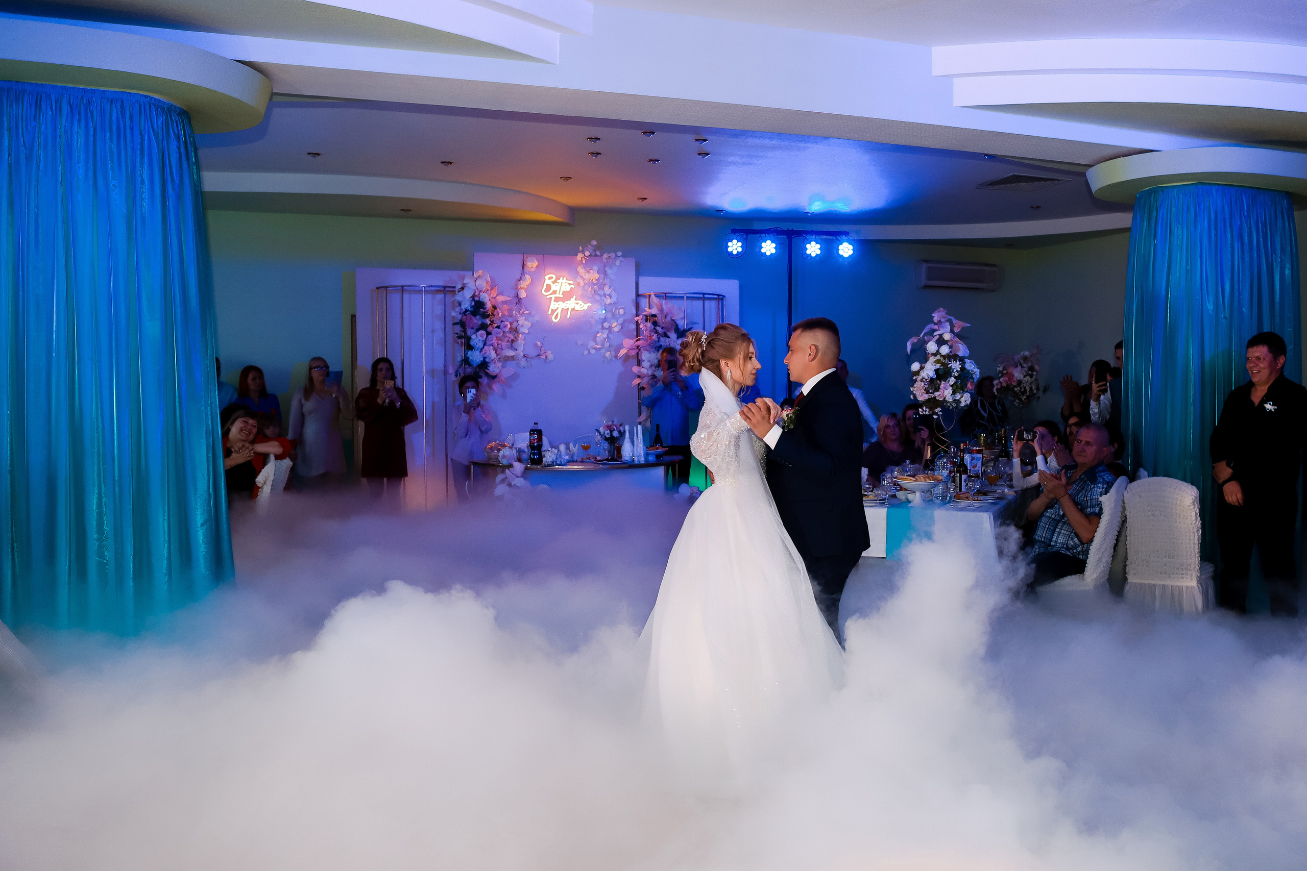 Екатерина и Денис. Свадебный фотограф Евгения Фролова г. Каменск-Шахтинский, Донецк, Ростов