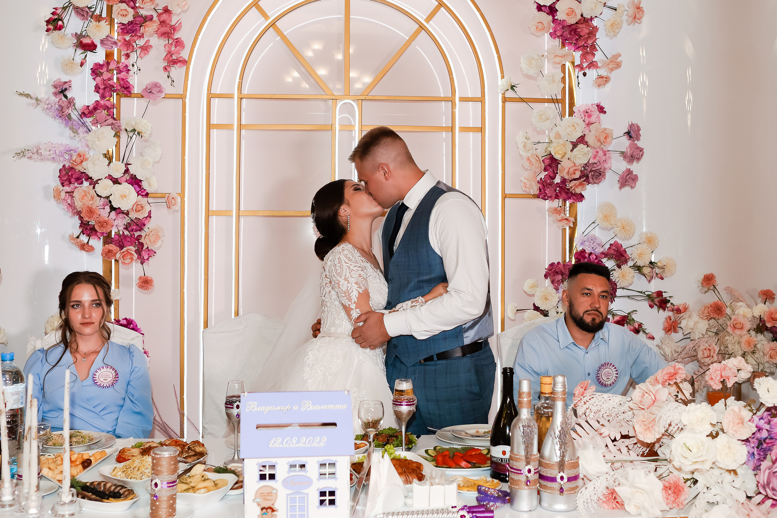 Владимир и Виолетта. Свадебный фотограф Евгения Фролова г. Каменск-Шахтинский, Донецк, Ростов