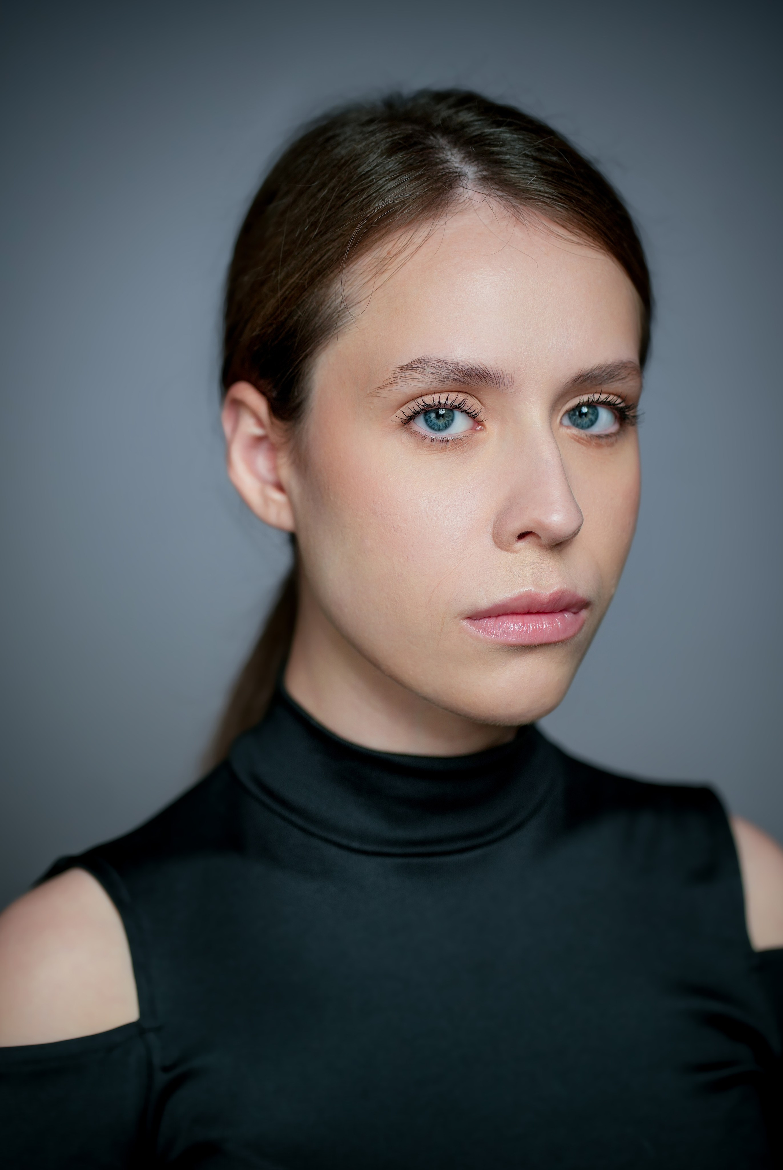 Актриса Софья Горячкина. Портретная съемка в Москве, студийный фотограф Игорь Фомин