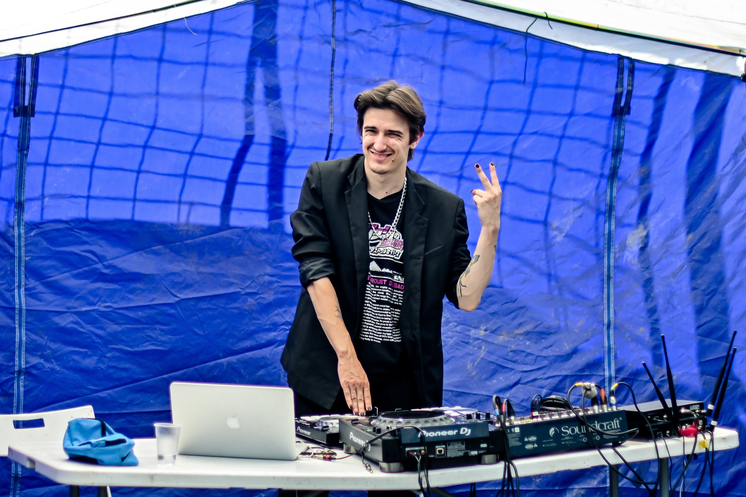 СТРОНГ. Фотограф для бизнесконтента, репортажей и семейного альбома в Москве