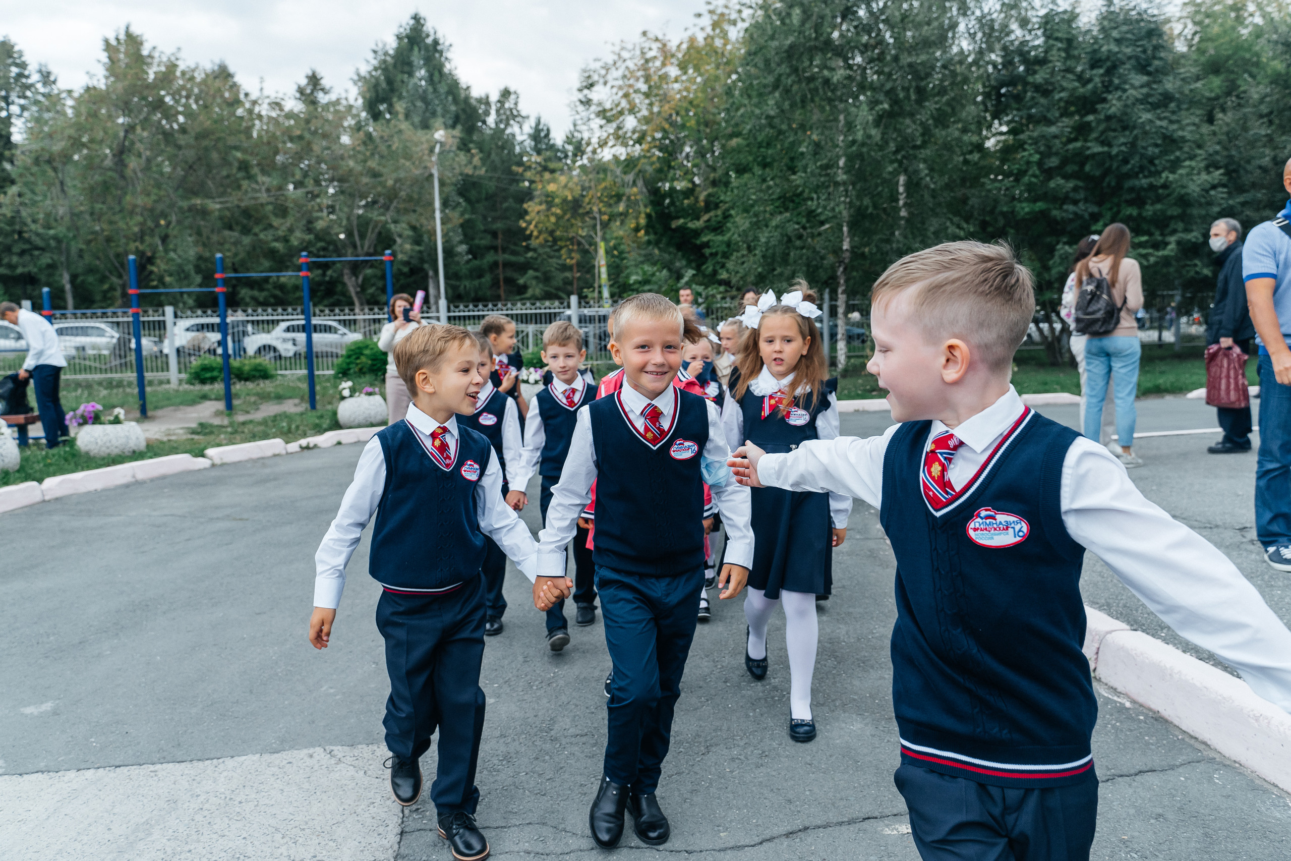 Съемка первого сентября. Свадебный фотограф в Новосибирске Maxfotonsk (Максим Сысолятин)