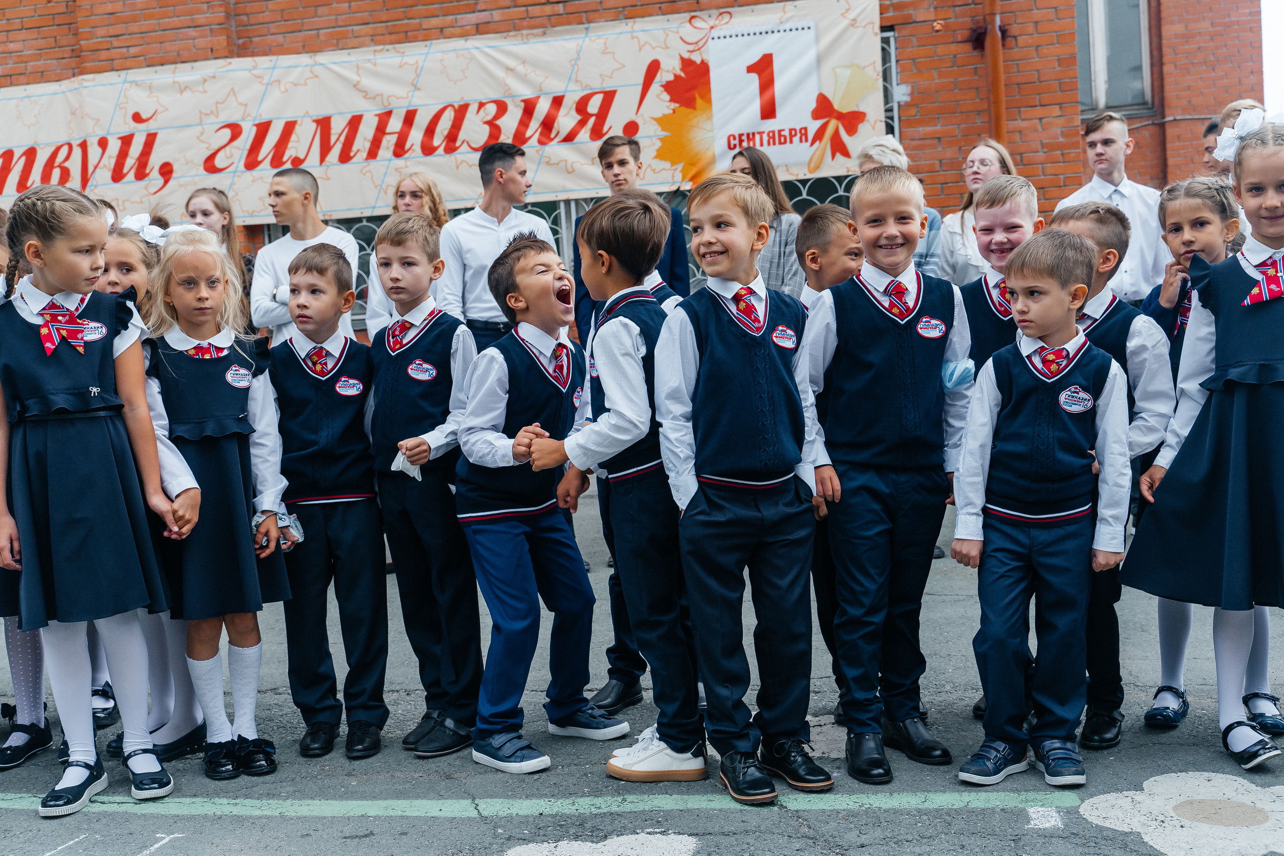 Съемка первого сентября. Свадебный фотограф в Новосибирске Maxfotonsk (Максим Сысолятин)