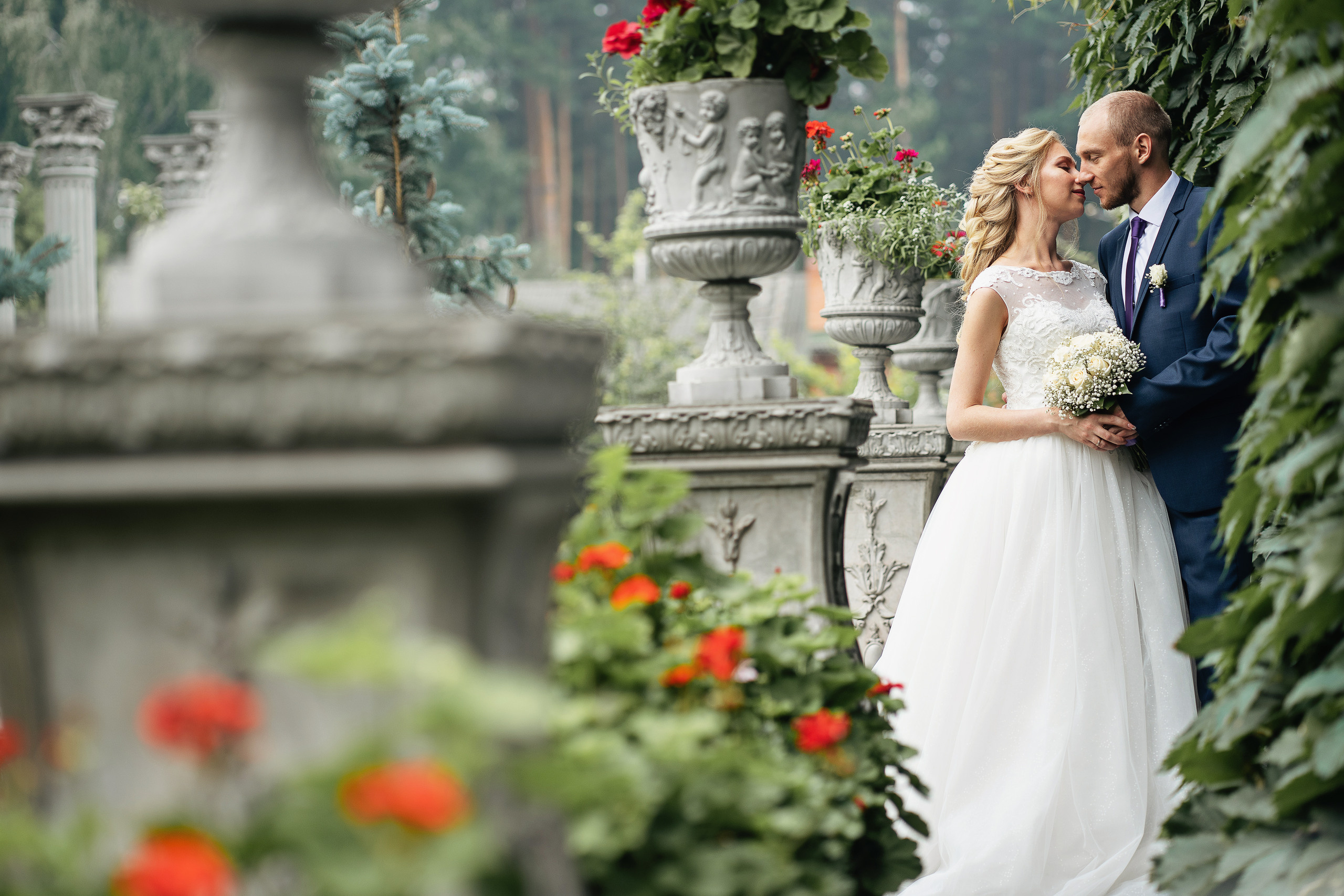 Фотосессия в Secret Garden. Свадебный фотограф в Новосибирске Maxfotonsk (Максим Сысолятин)