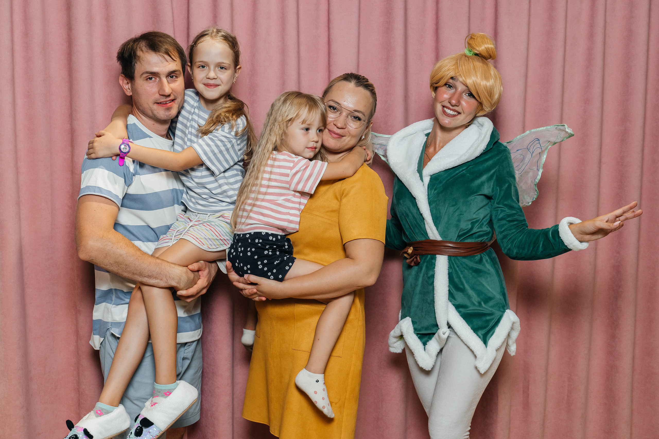 Фотосъемка праздников и дней рождений. Свадебный фотограф в Новосибирске Maxfotonsk (Максим Сысолятин)