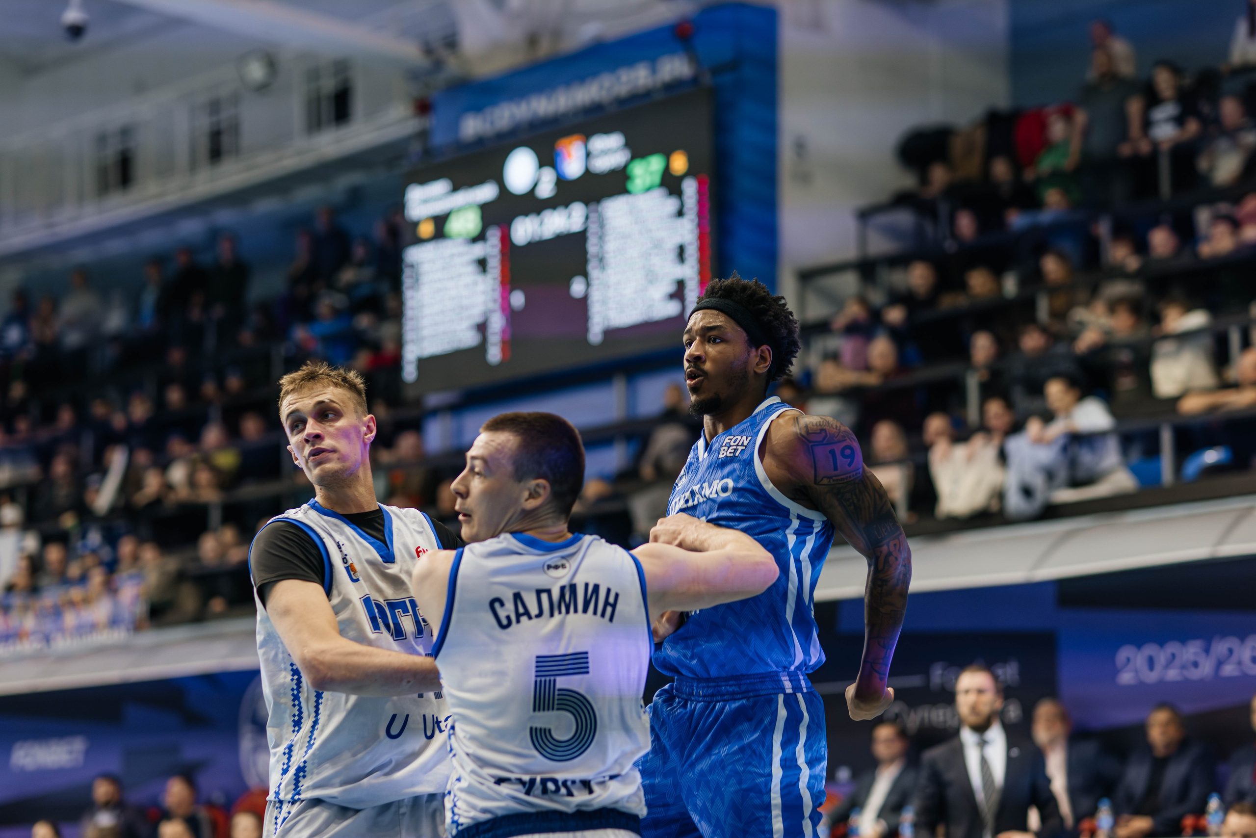 Баскетбол — Динамо. Репортажный и свадебный фотограф во Владивостоке Максим Цой