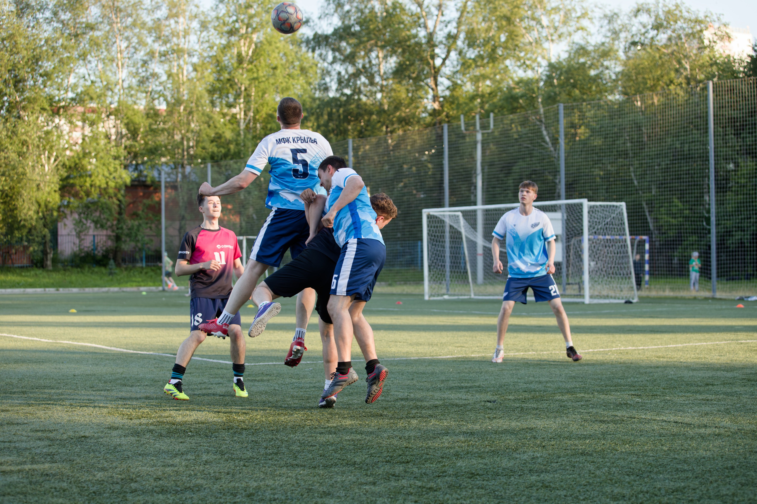 Любительская футбольная лига. Самокат-крылья. 25.06.2025. Репортажный и спортивный фотограф в г. Пермь Зильберг Павел
