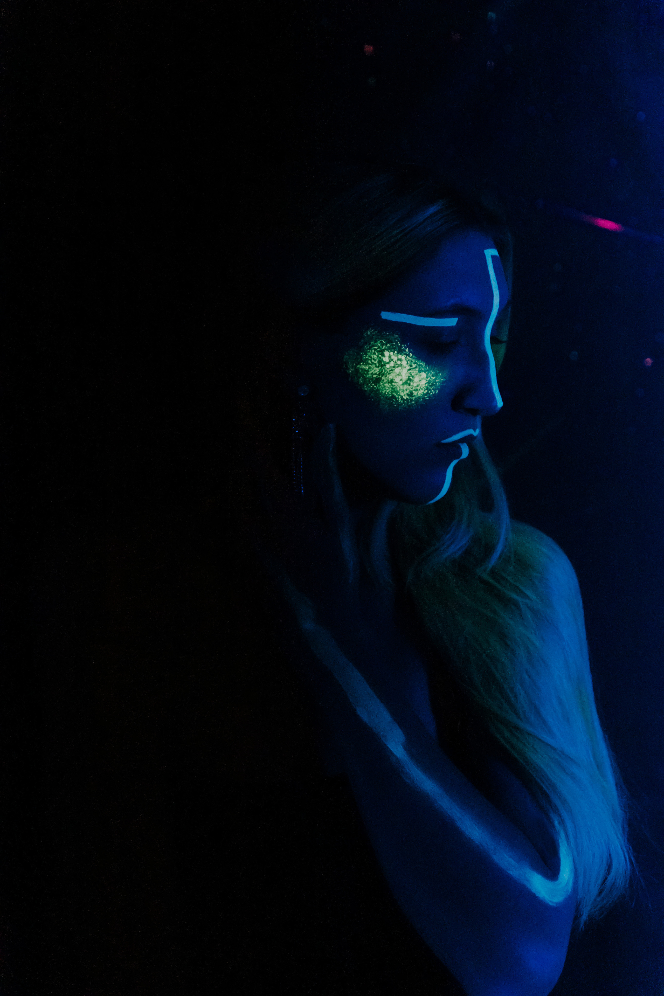 Неоновый девичник. Главная