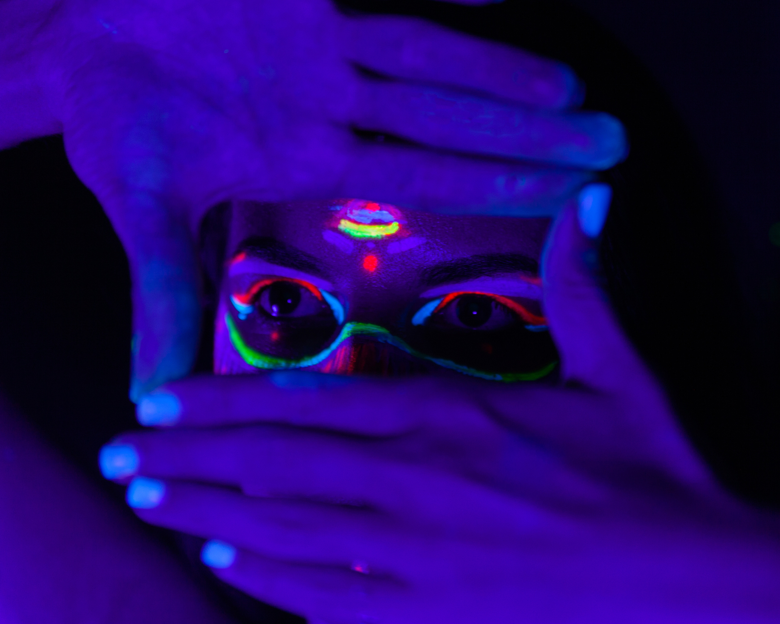 Неоновый девичник. Главная