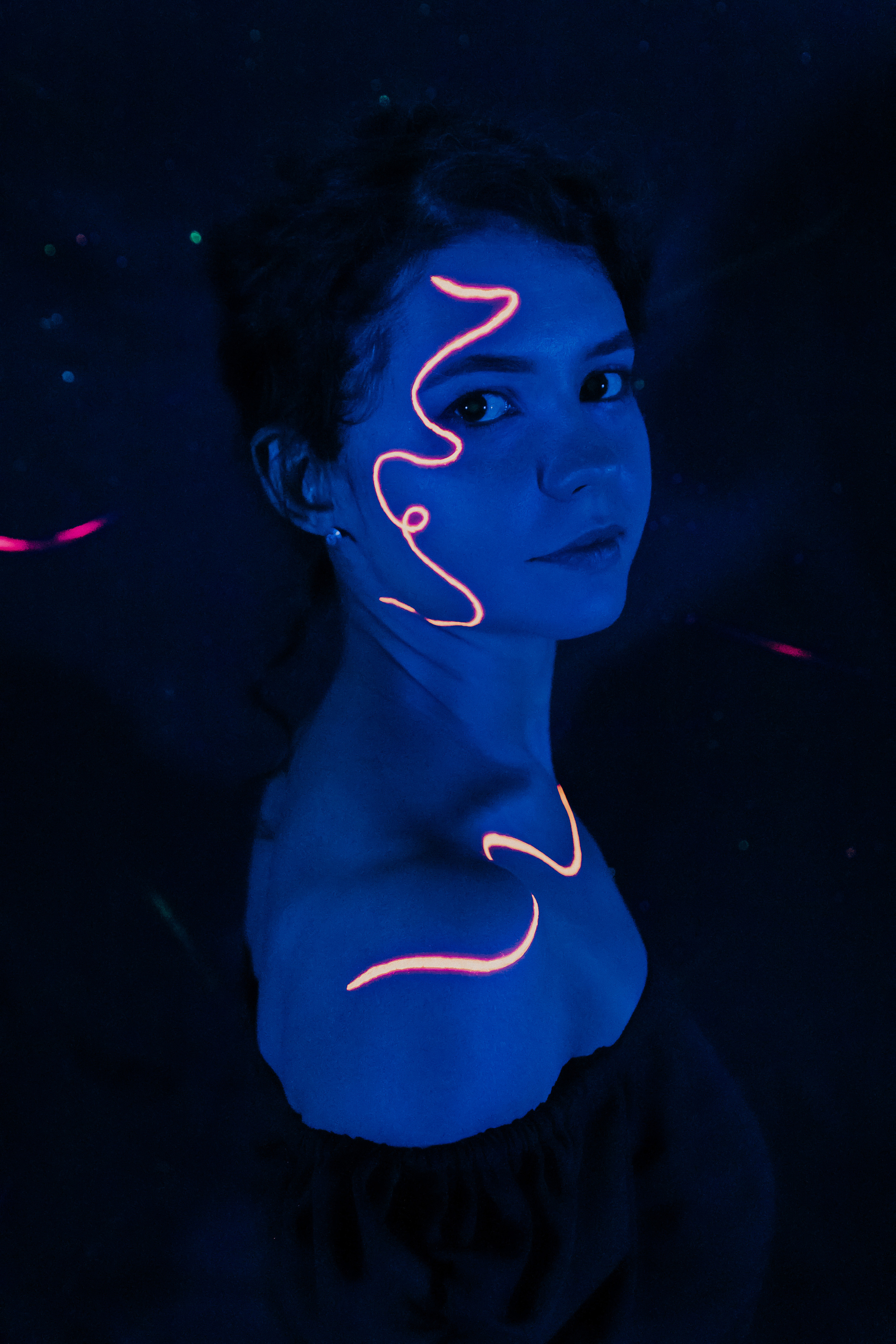 Неоновый девичник. Главная