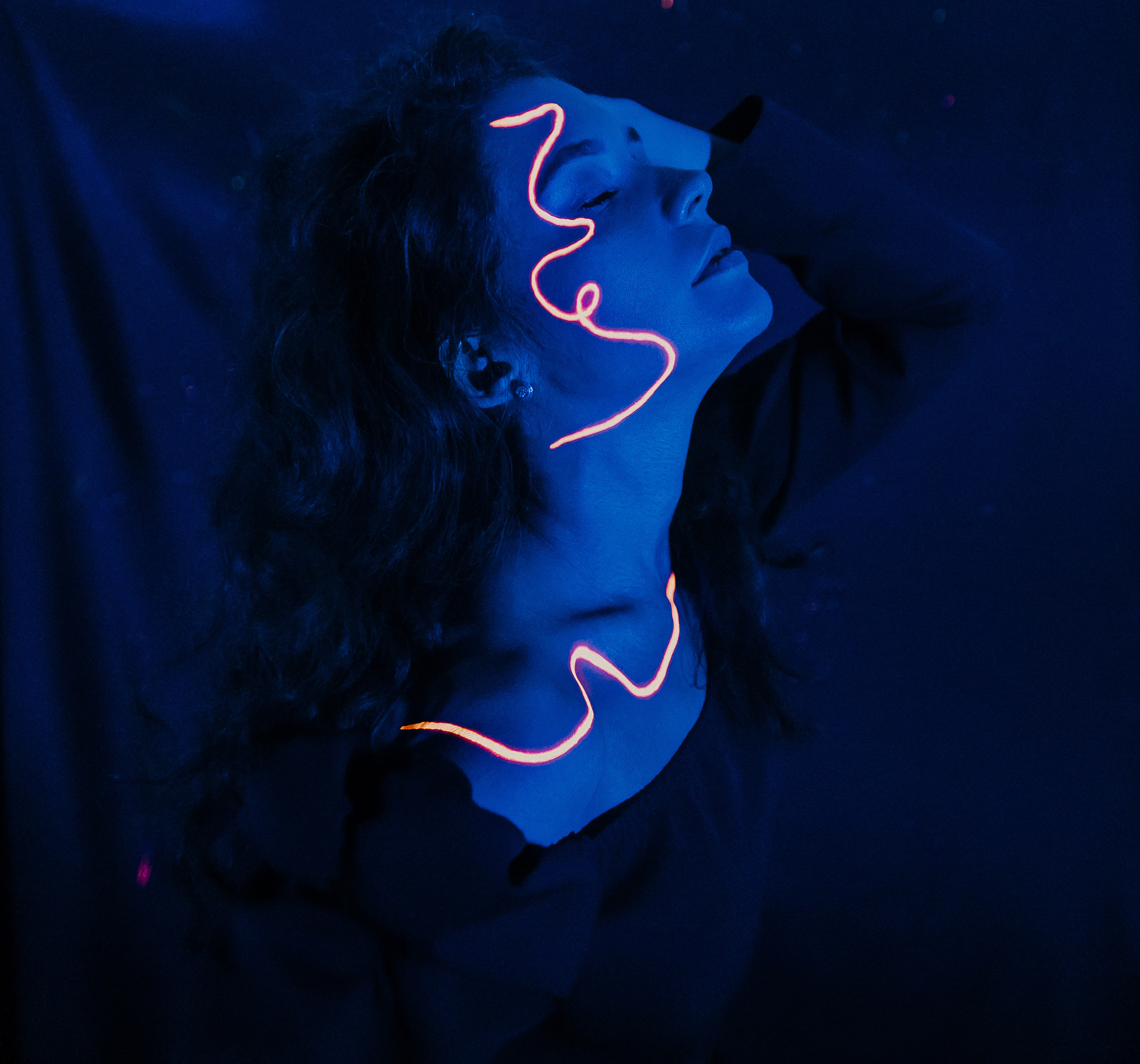 Неоновый девичник. Главная