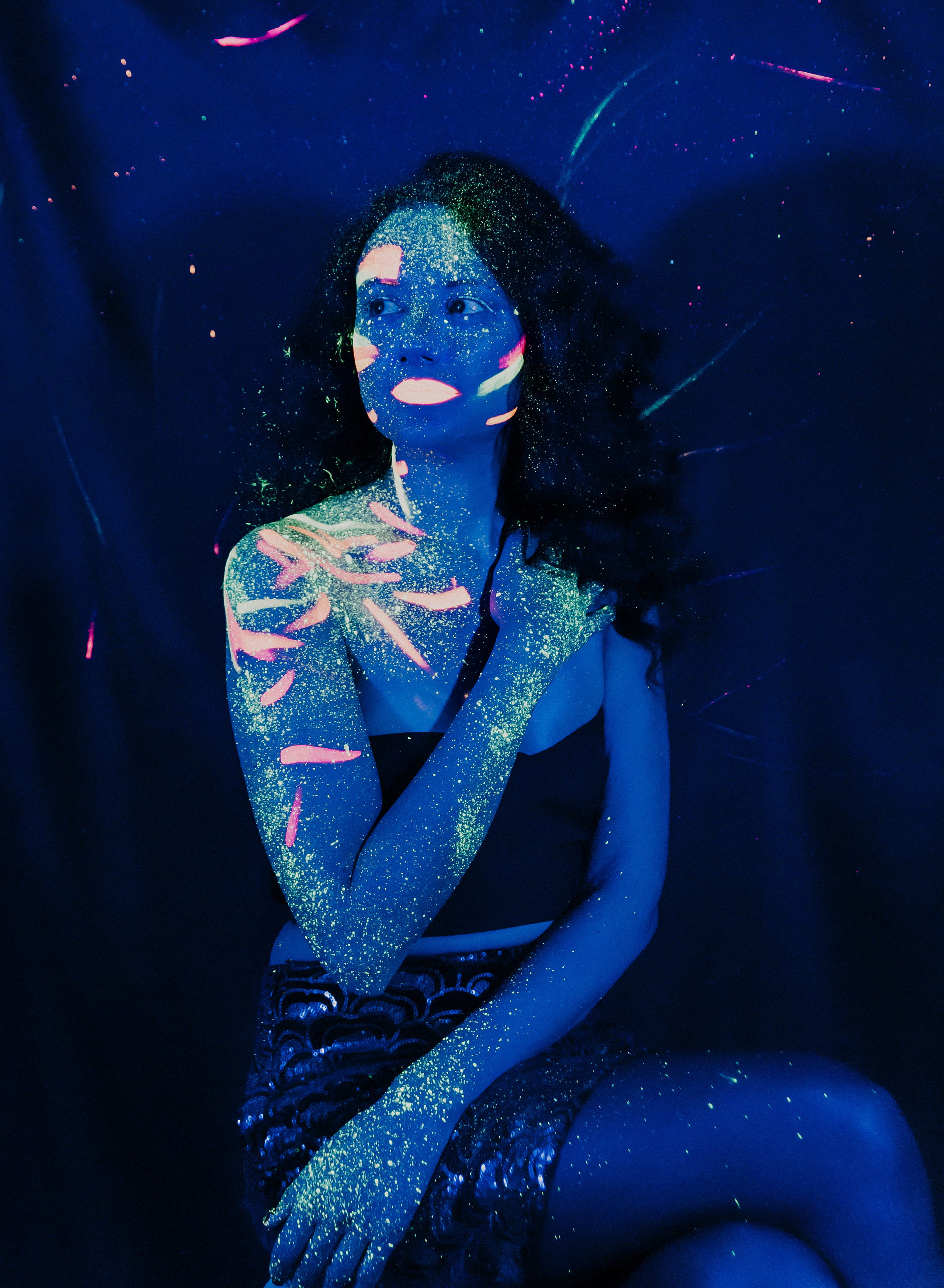 Неоновый девичник. Главная