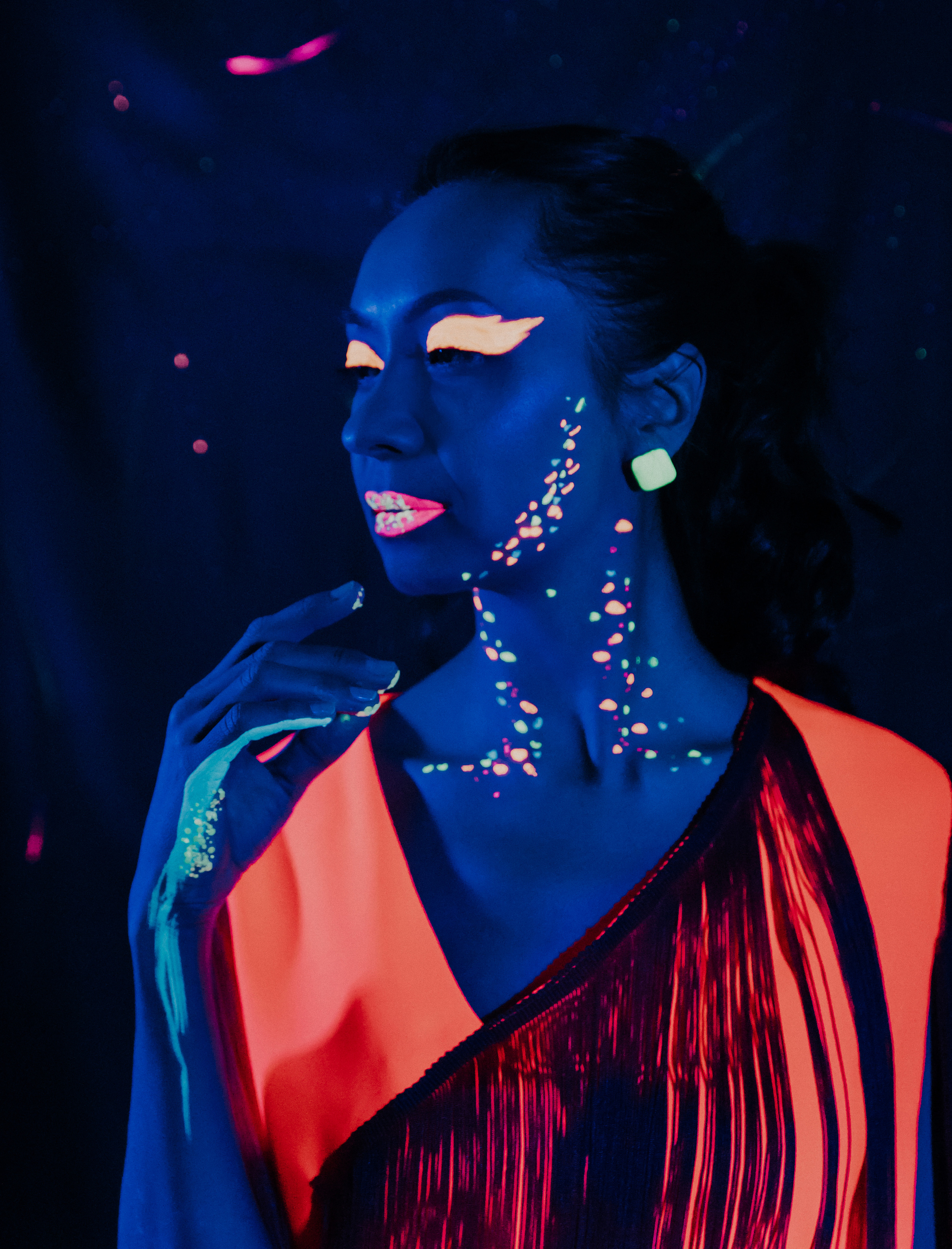 Неоновый девичник. Главная