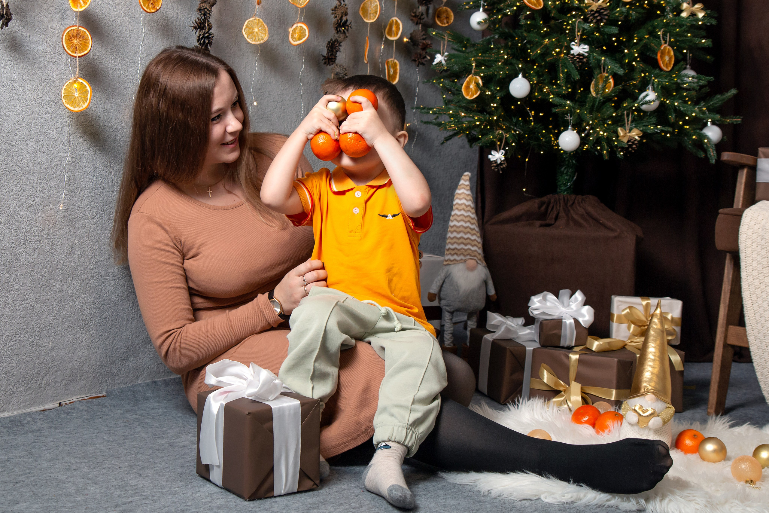 Семейная новогодняя фотосессия в Шелехове. Фотограф в Шелехове, лучшие выпускные альбомы в Шелехове