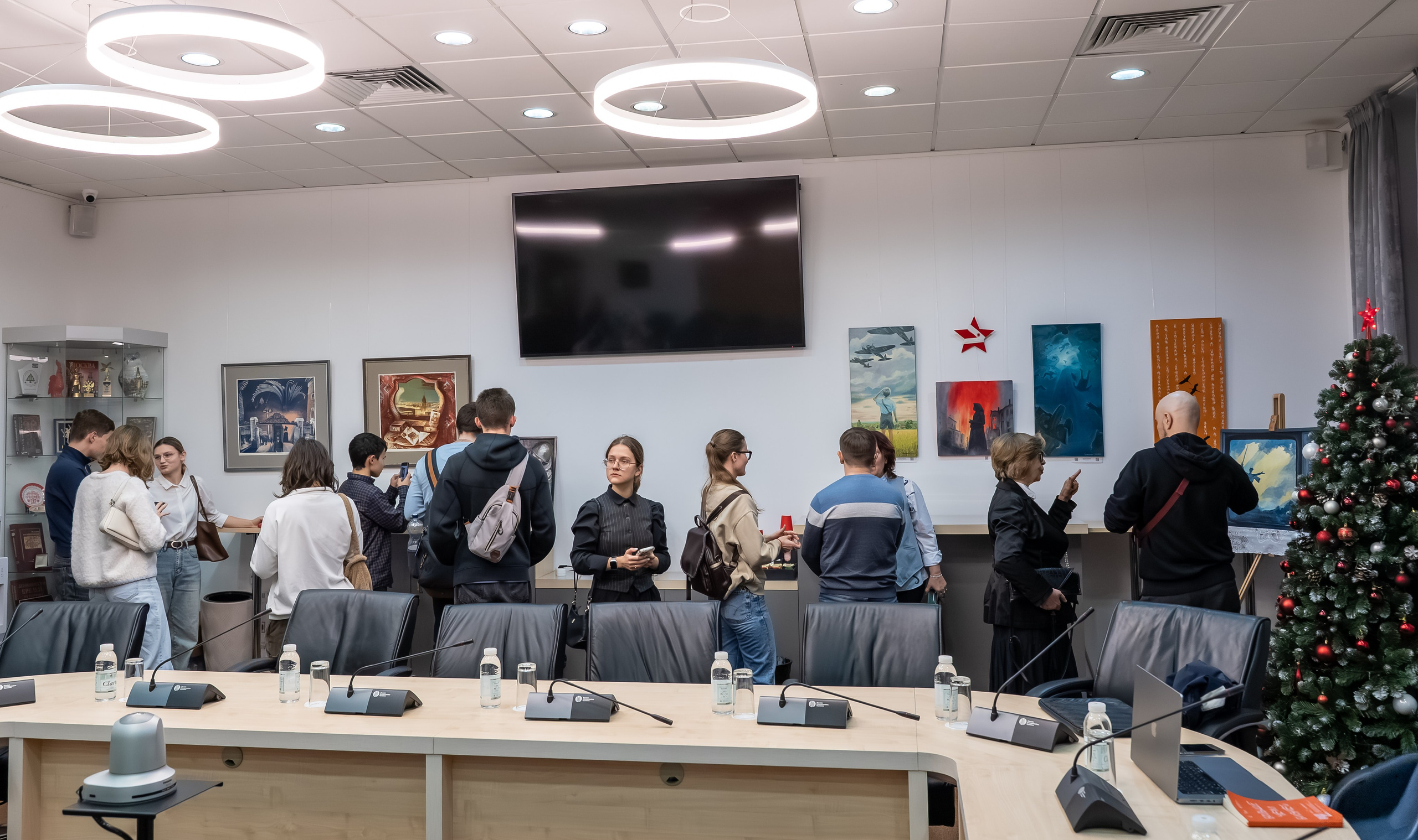 Выставка «МЫ — НАСЛЕДНИКИ ПОБЕДЫ». Фотограф в Москве