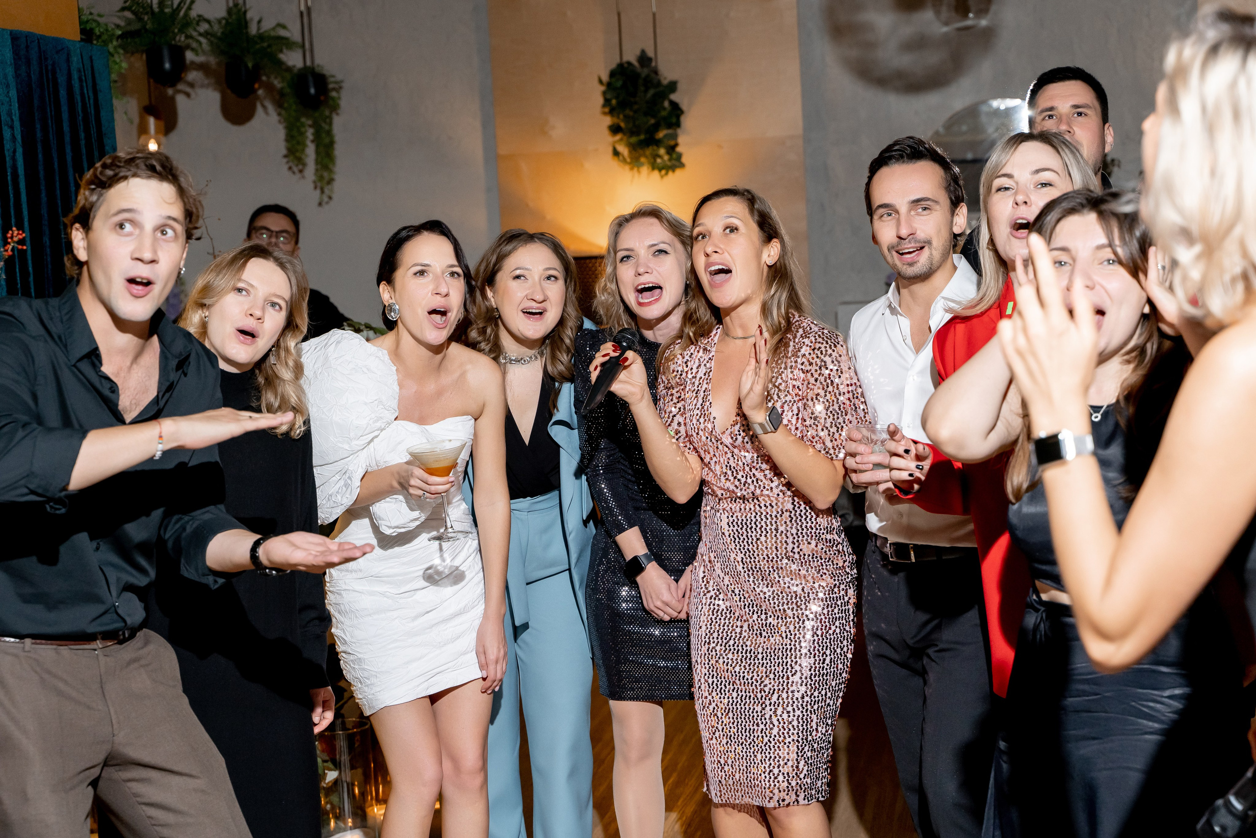 Репортаж мероприятия, репортажная съемка в Москве и Московской области, фотограф на мероприятие, фотосъемка юбилея, репортаж свадьбы, event, фотосессия на фотозоне, фотограф на юбилей, фотограф на день рождения, репортажный фотограф, съемка мероприятия, съемка на фотозоне, фотограф на корпоратив, фотограф на свадьбу, фотограф на детский праздник, фотограф на выпускной. Свадебный репортаж в лофте.