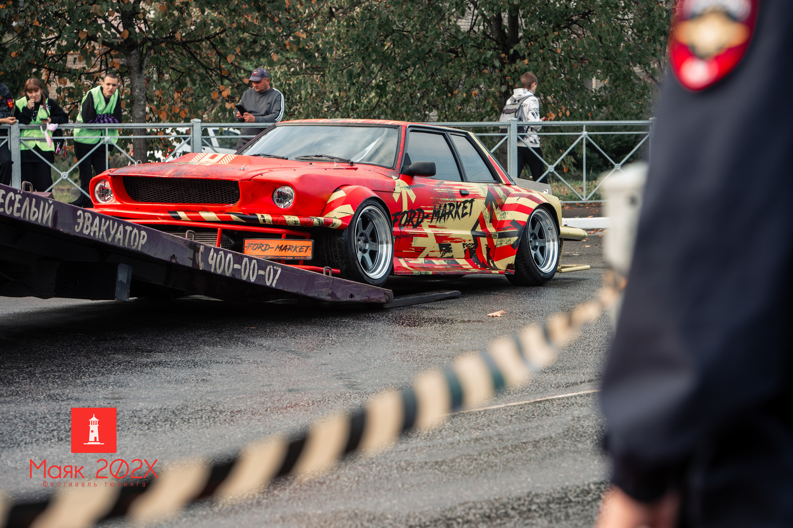 Отрадное, День города. Автомобильная фотография в Санкт-Петербурге