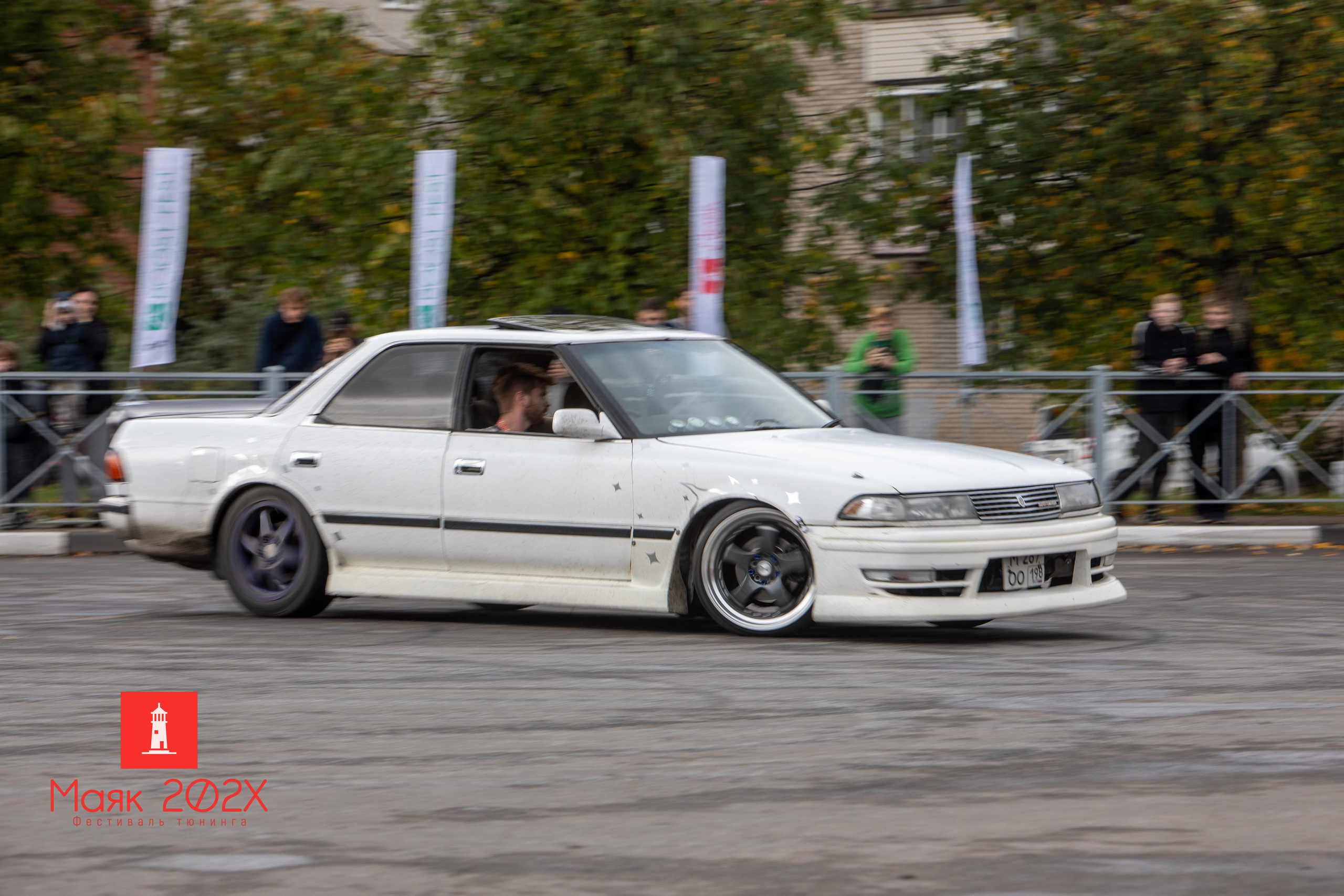 Отрадное, День города. Автомобильная фотография в Санкт-Петербурге