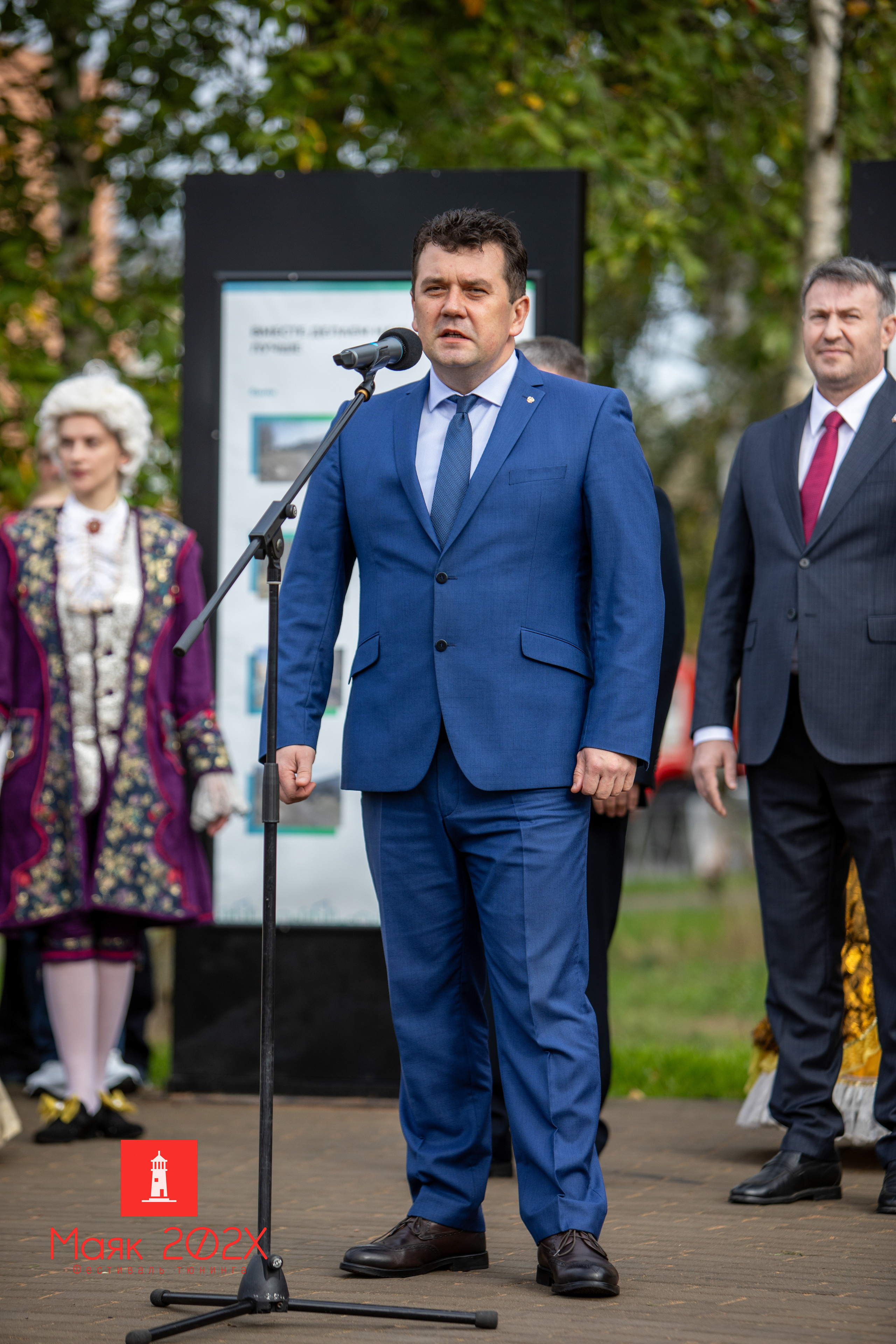 Отрадное, День города. Автомобильная фотография в Санкт-Петербурге