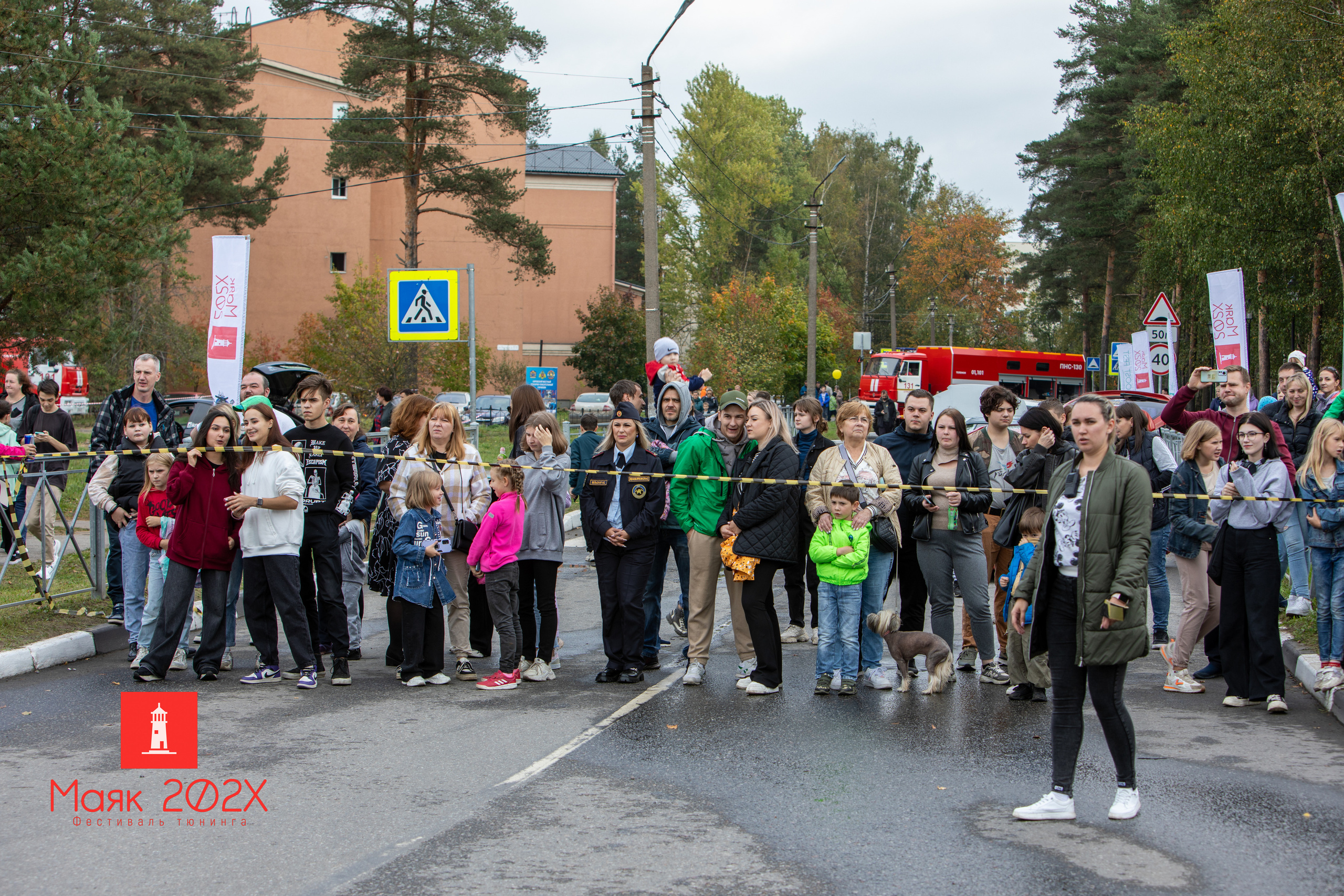 Отрадное, День города. Автомобильная фотография в Санкт-Петербурге