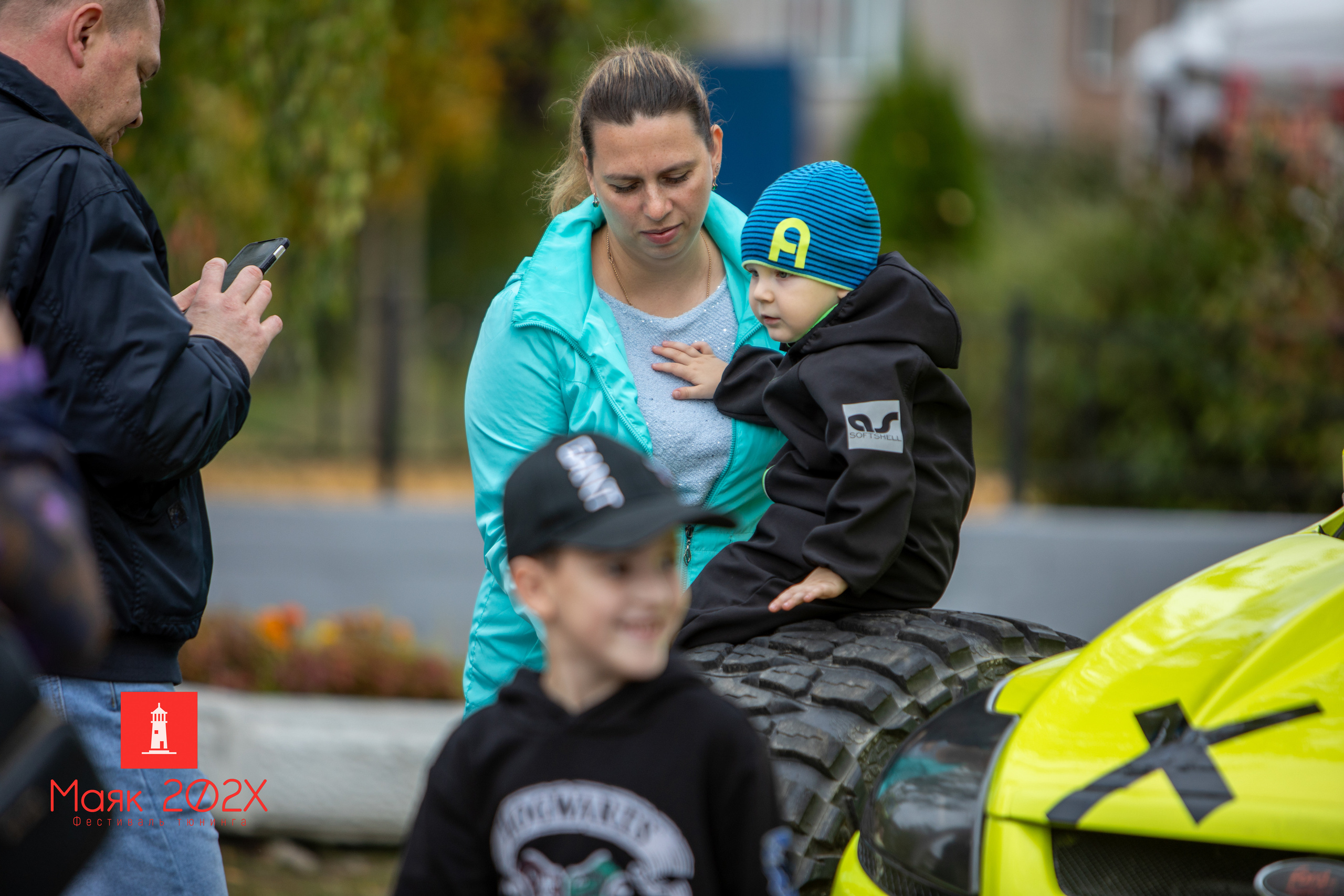 Отрадное, День города. Автомобильная фотография в Санкт-Петербурге