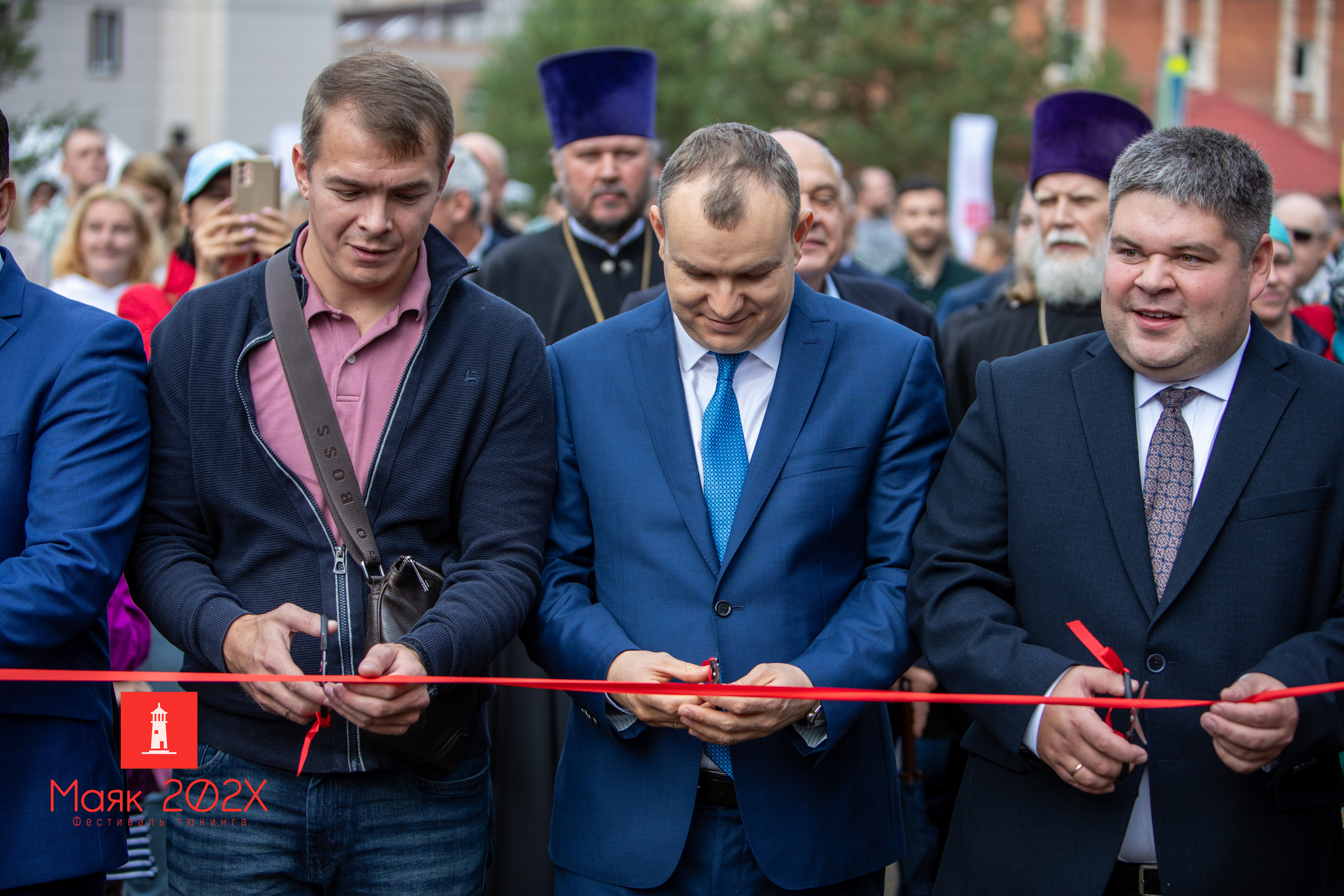 Отрадное, День города. Автомобильная фотография в Санкт-Петербурге