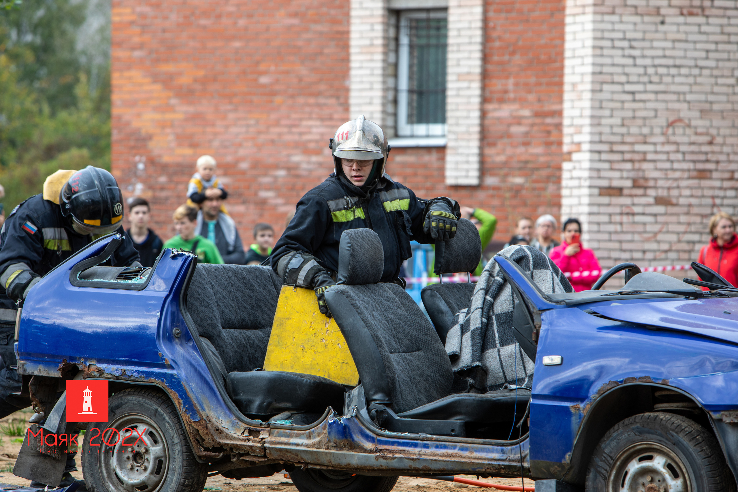 Отрадное, День города. Автомобильная фотография в Санкт-Петербурге