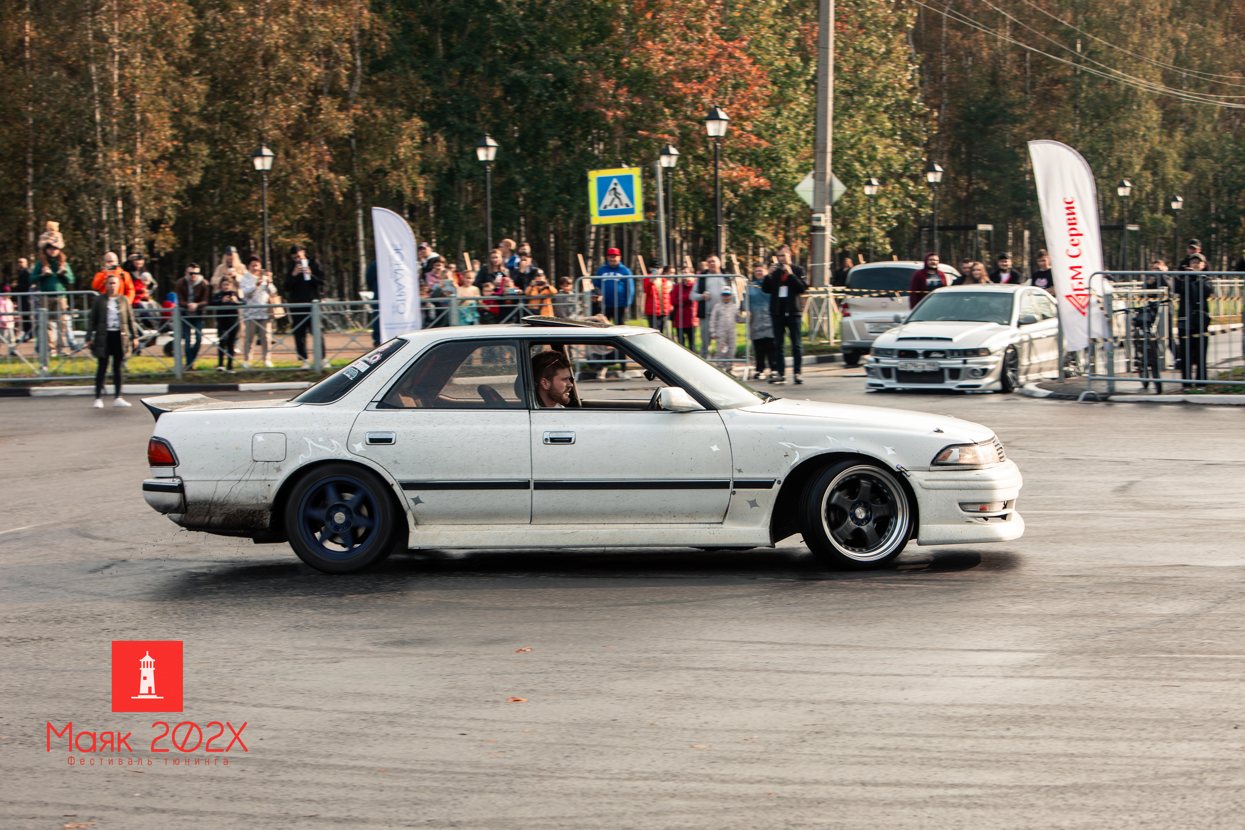 Отрадное, День города. Автомобильная фотография в Санкт-Петербурге