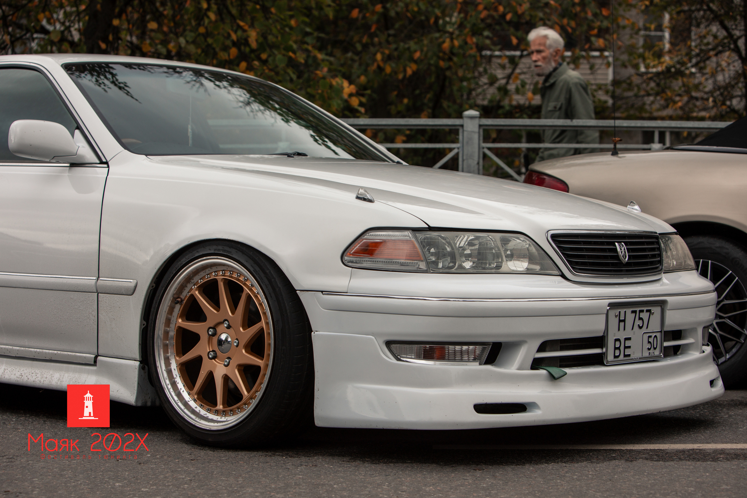 Отрадное, День города. Автомобильная фотография в Санкт-Петербурге