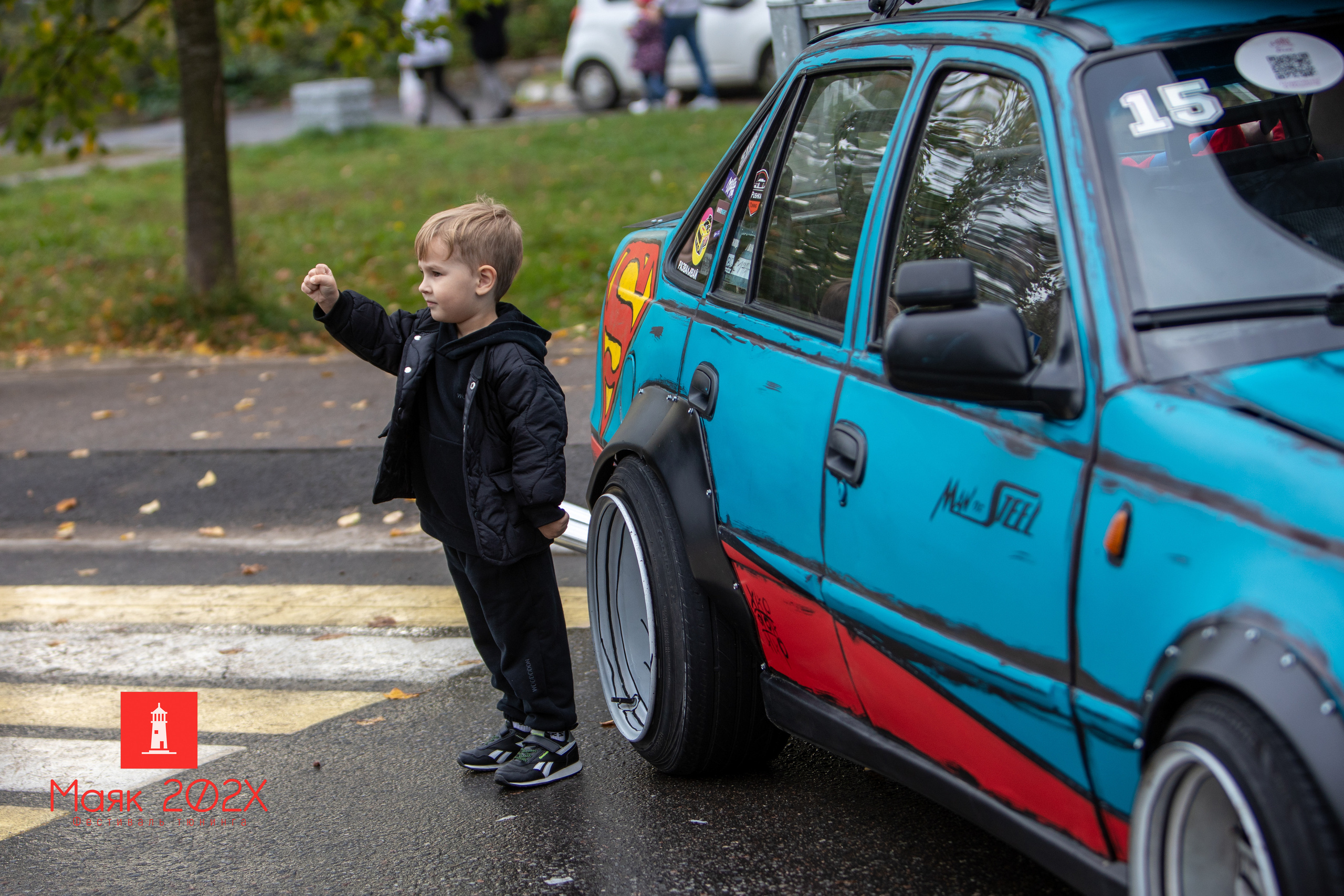Отрадное, День города. Автомобильная фотография в Санкт-Петербурге