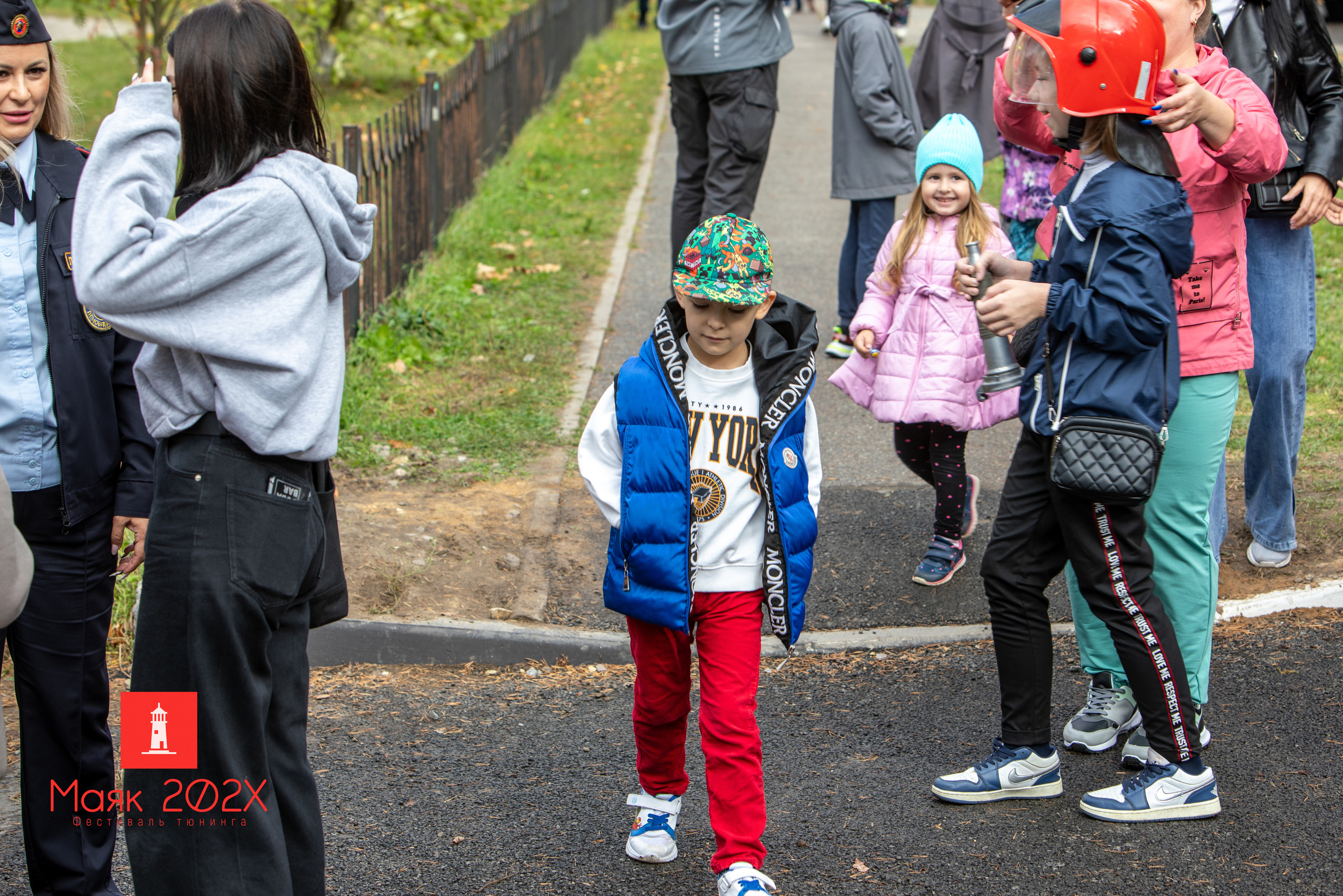 Отрадное, День города. Автомобильная фотография в Санкт-Петербурге