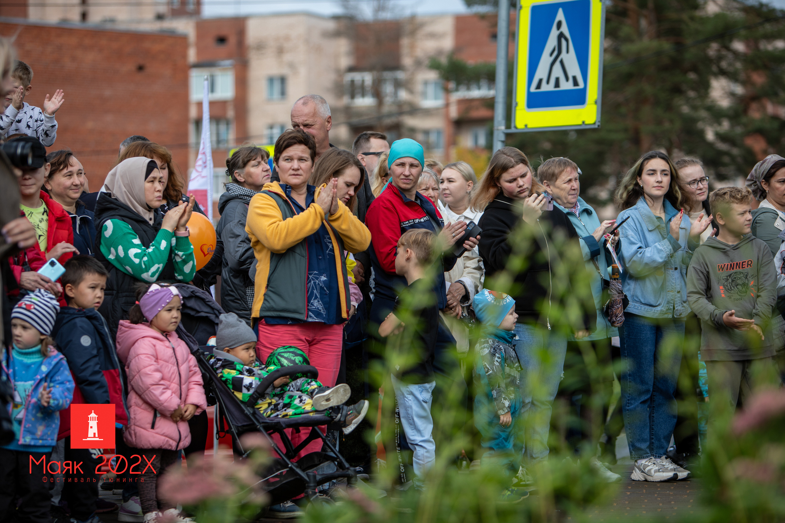 Отрадное, День города. Автомобильная фотография в Санкт-Петербурге