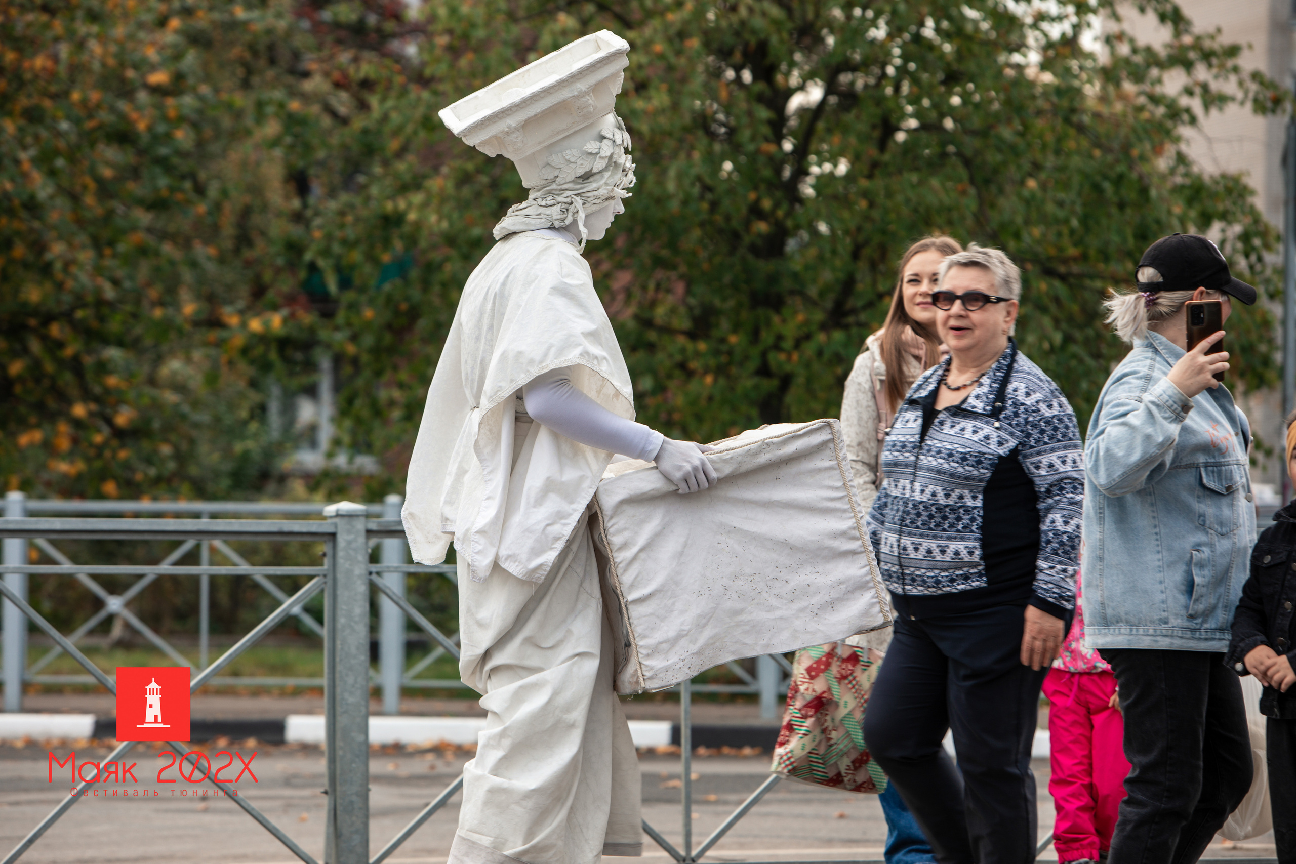 Отрадное, День города. Автомобильная фотография в Санкт-Петербурге