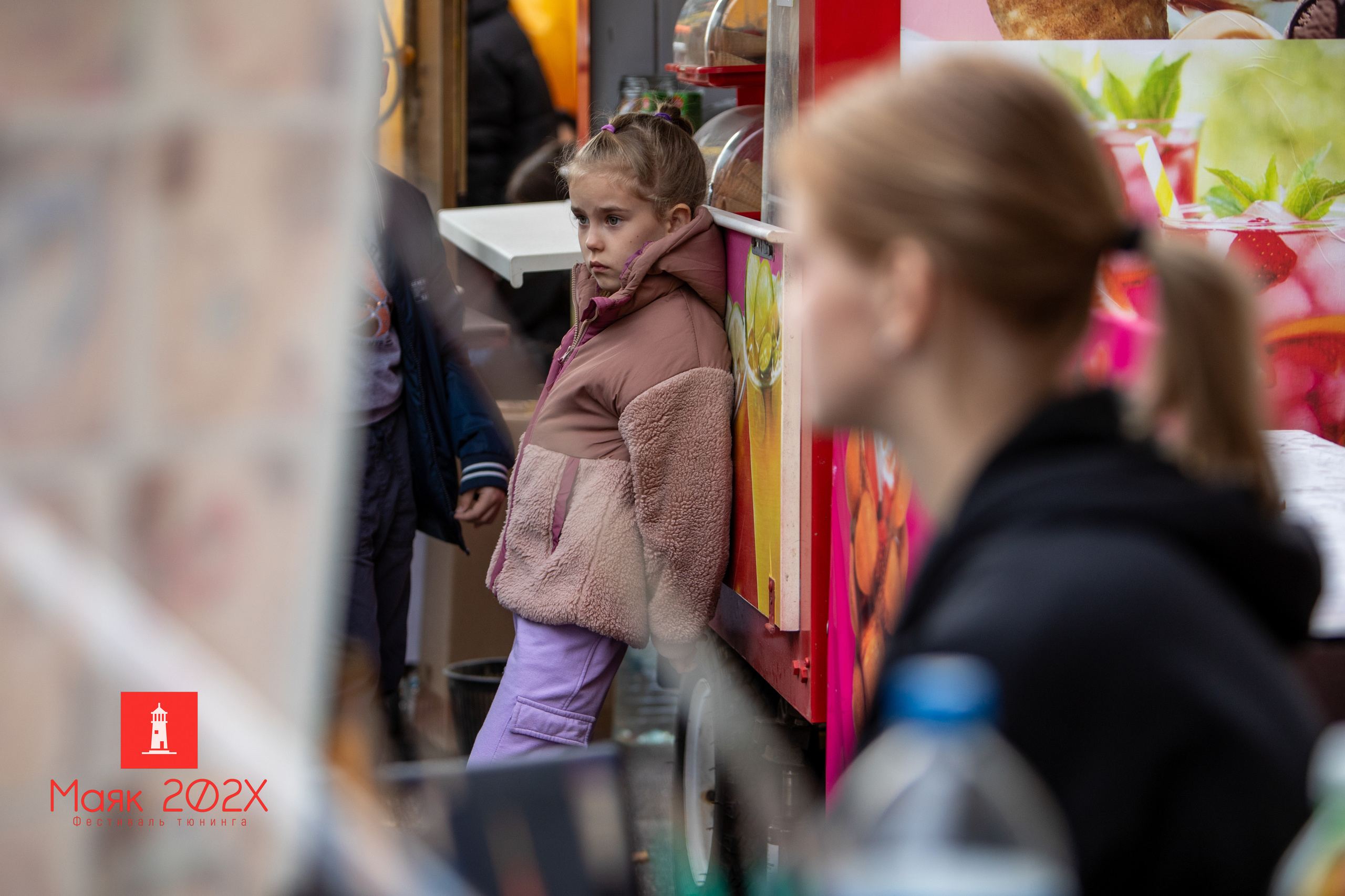 Отрадное, День города. Автомобильная фотография в Санкт-Петербурге