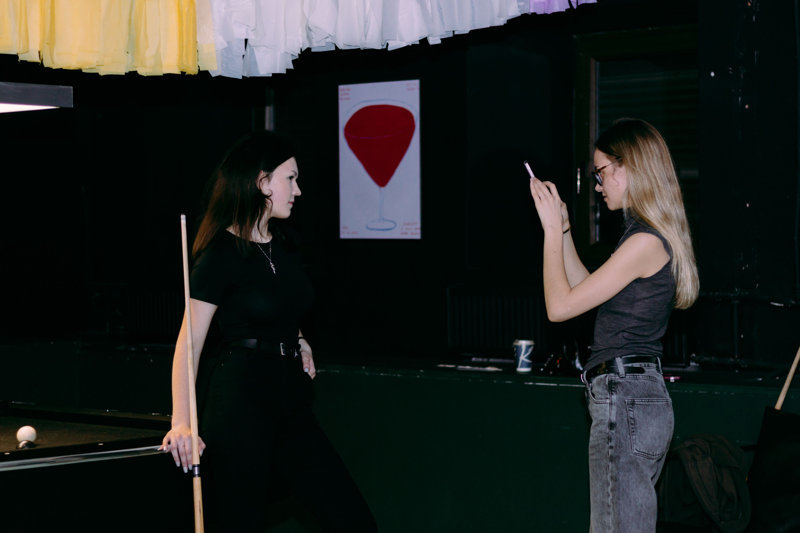 Бильярдная «Перекаты». Юля Мурашова портретный и документальный фотограф