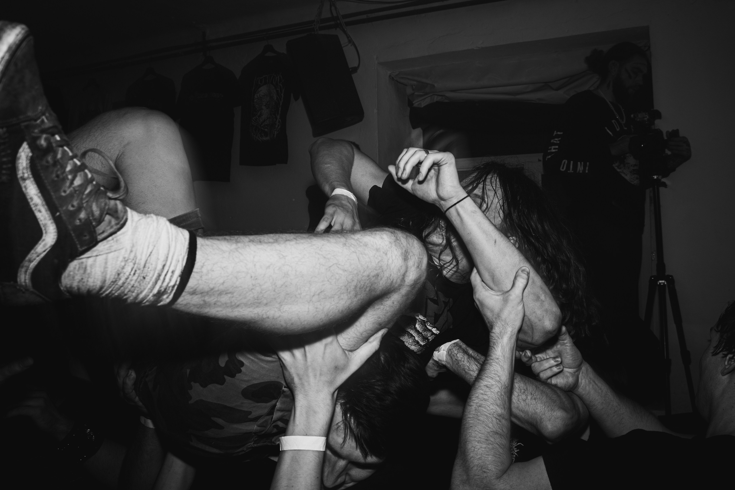 Отшельник & Potvor 31.10.2025. Репортажный фотограф в Москве Legiodot