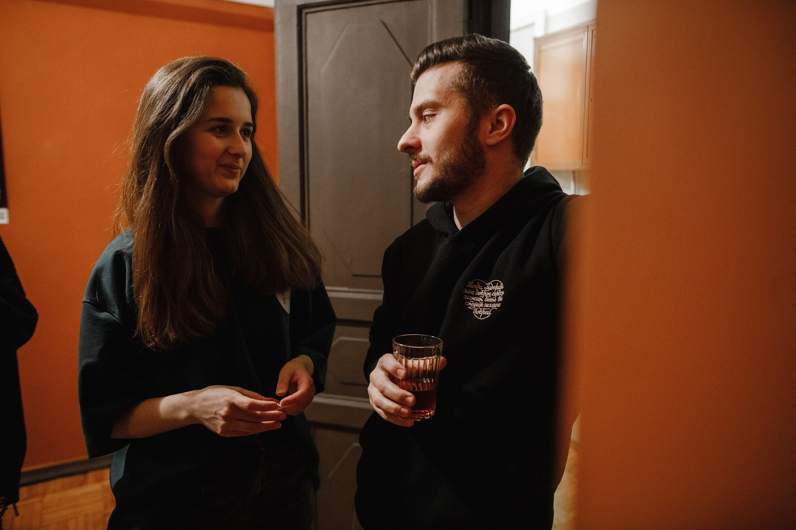 11.11.2022 // Совместно с ЕДЕМ.ДАЛЬШЕ. Фотовыставки serebro.gallery, в которых автором можешь стать ты! | Москва